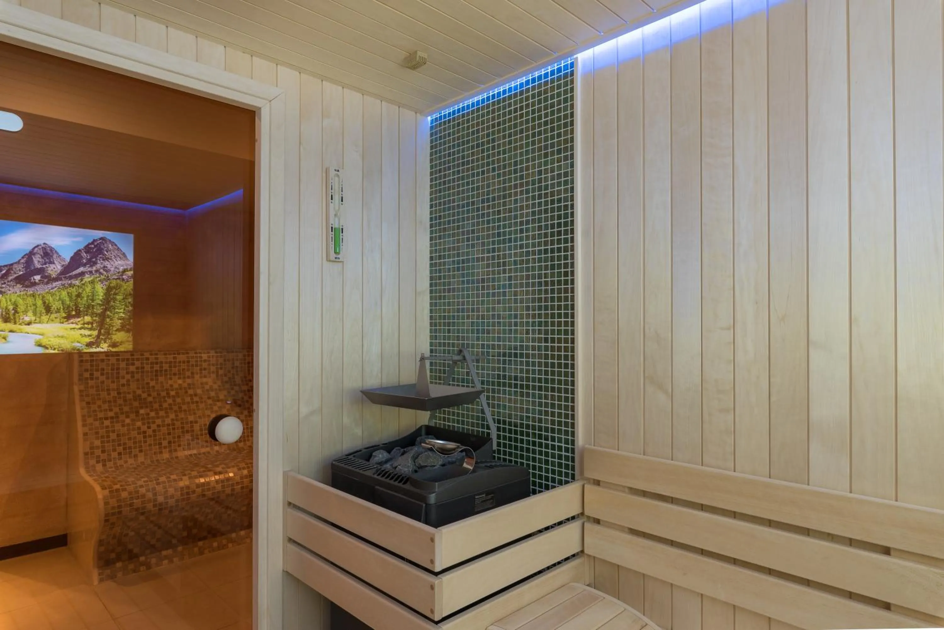 Sauna in Lion Hotel Borovets