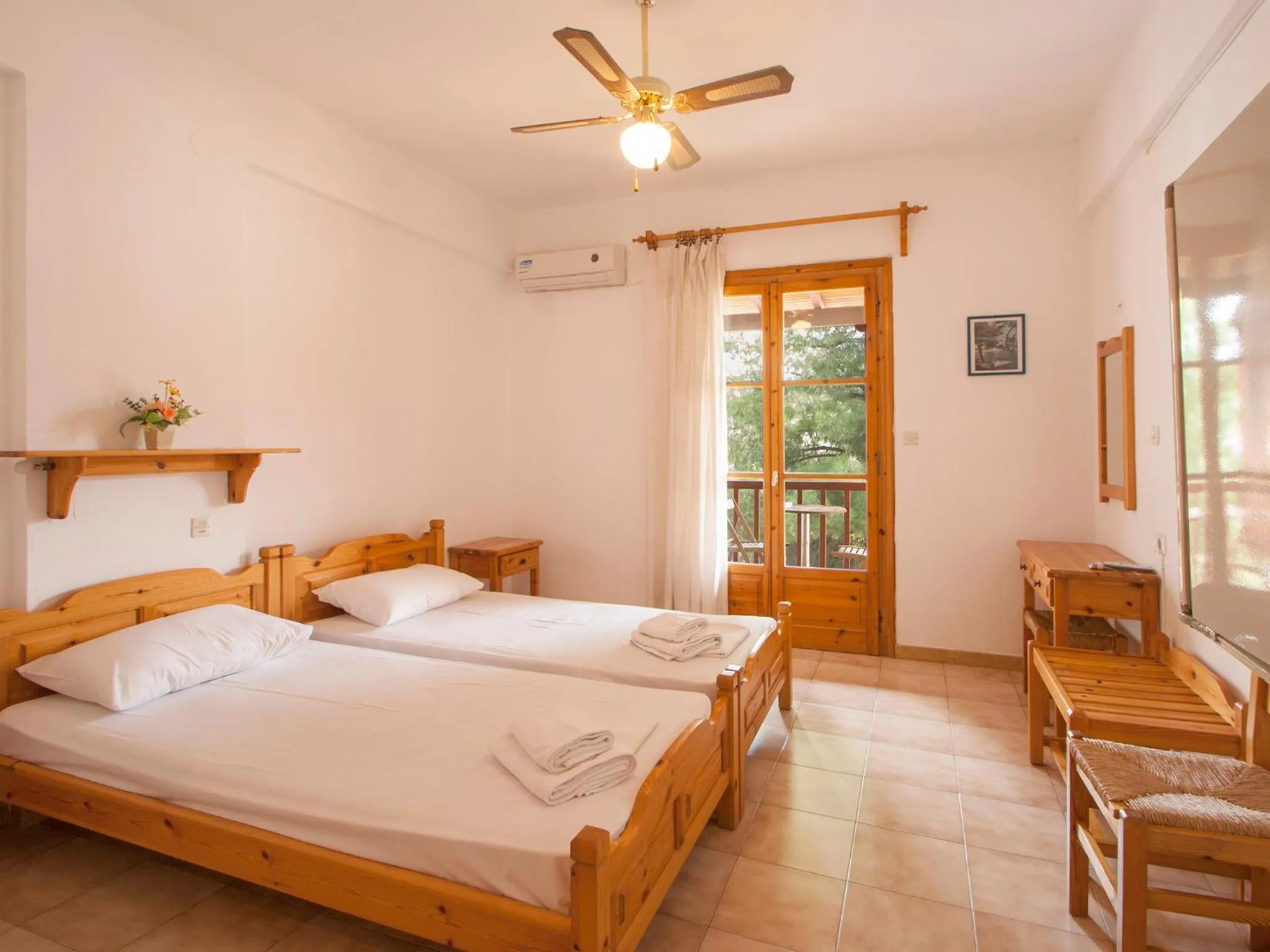 Bed in ELIZA Skiathos