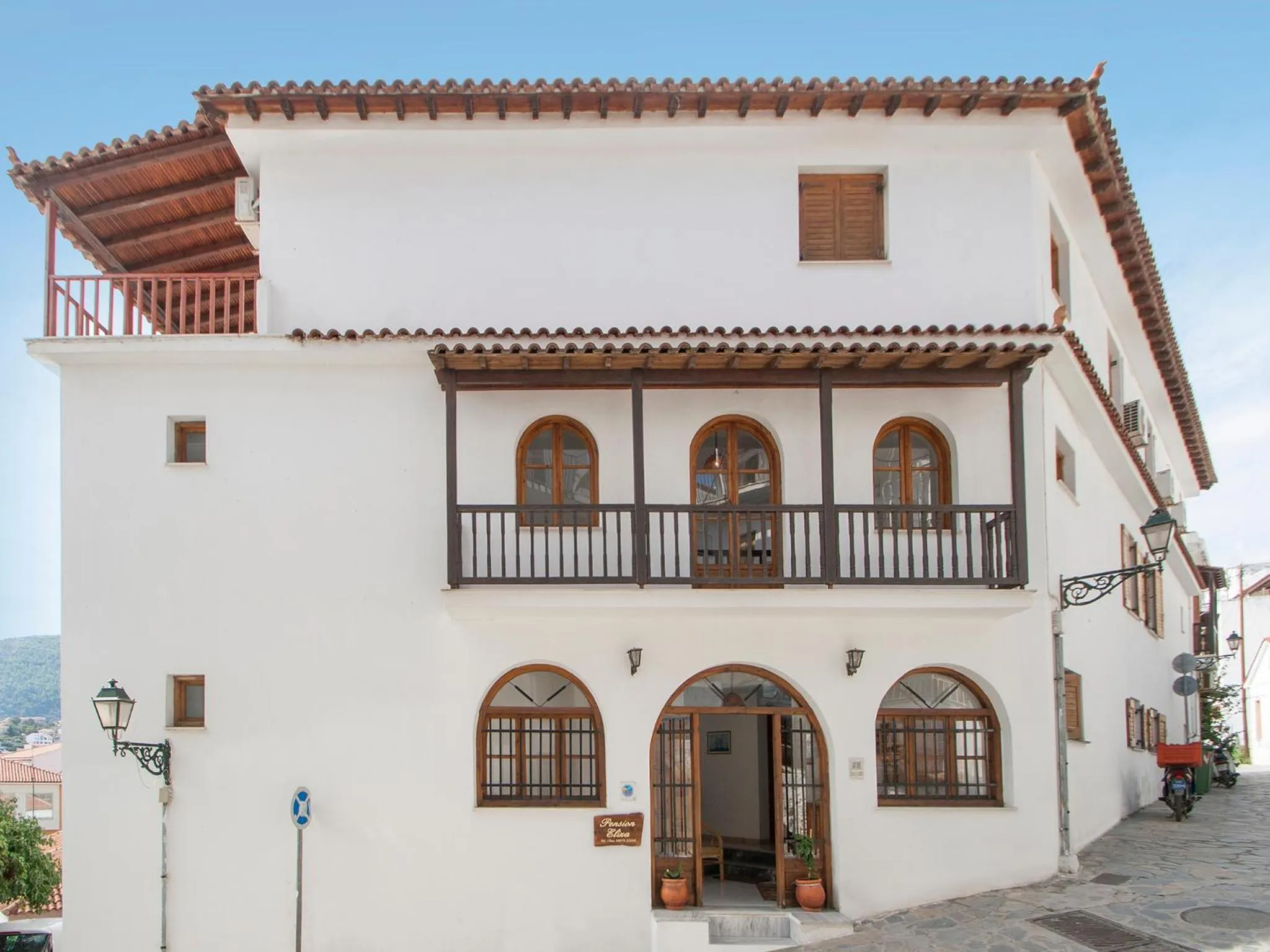 Facade/entrance in ELIZA Skiathos