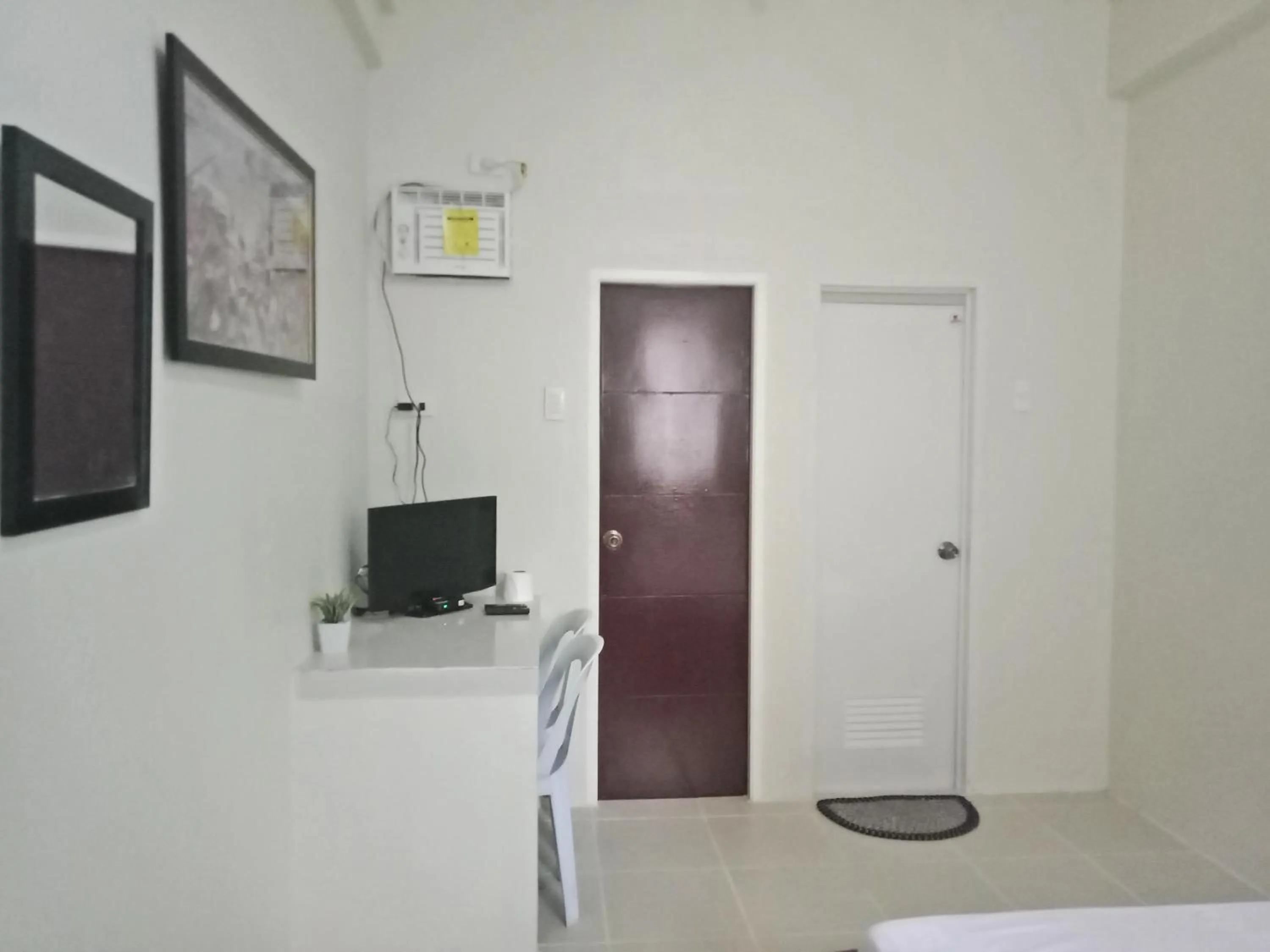 Bed in DMS Apartelle