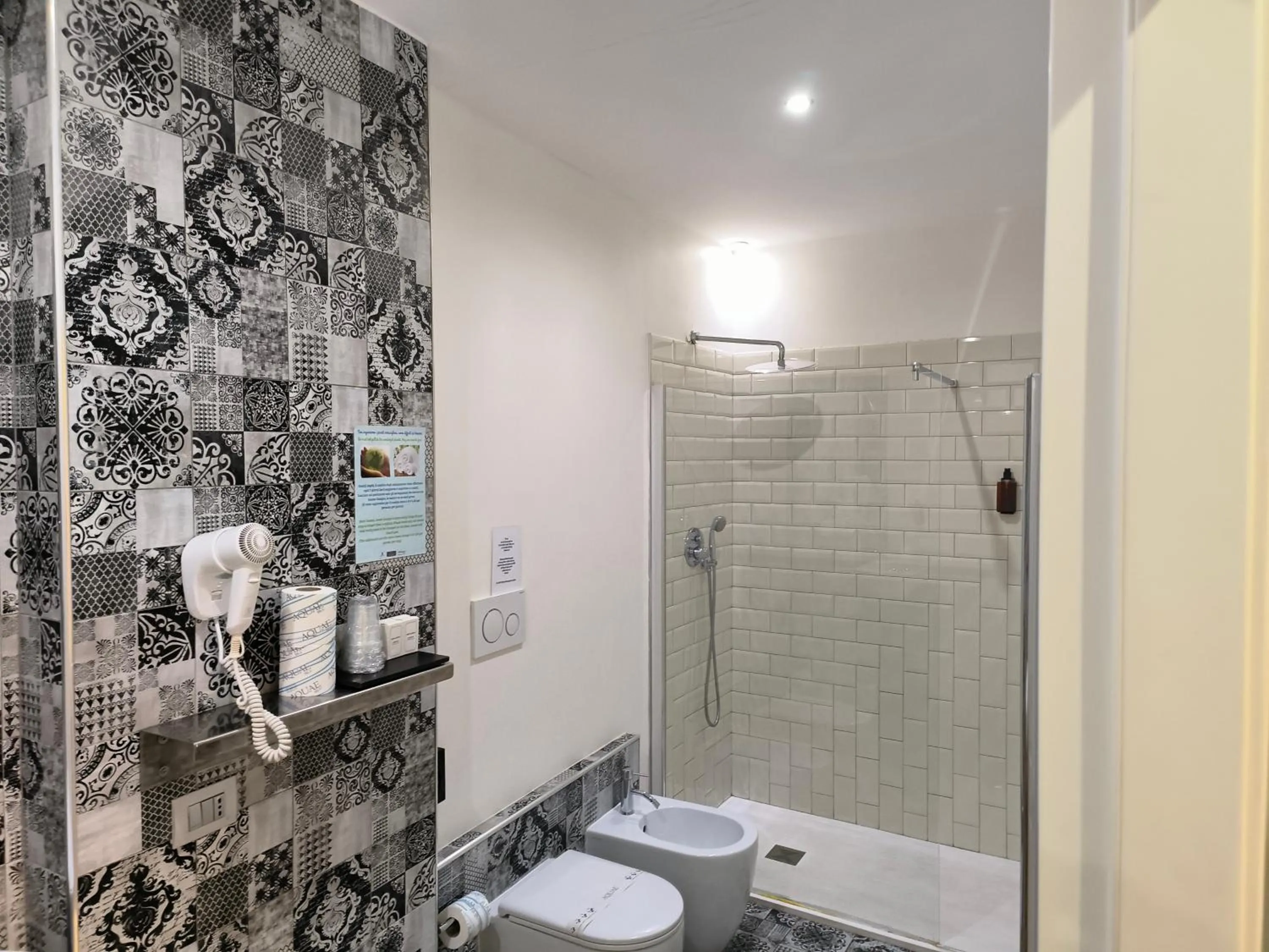 Toilet in Trevi Contemporary Suite