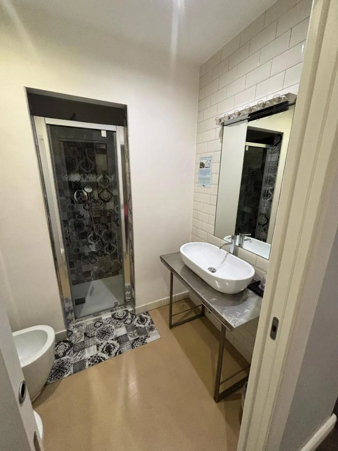 Bathroom in Trevi Contemporary Suite