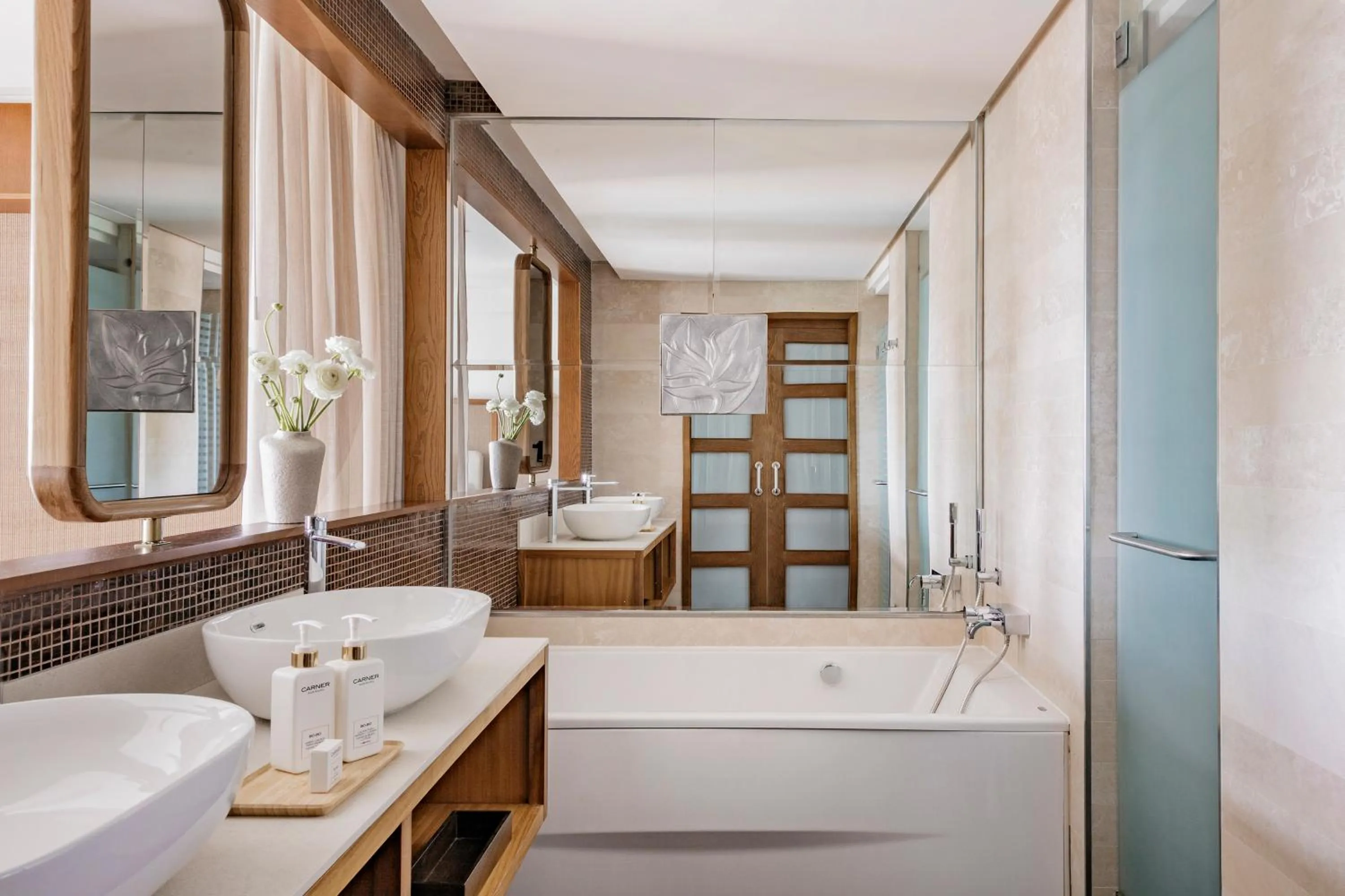 Bathroom in Red Level at Gran Melia Palacio de Isora - Adults Only