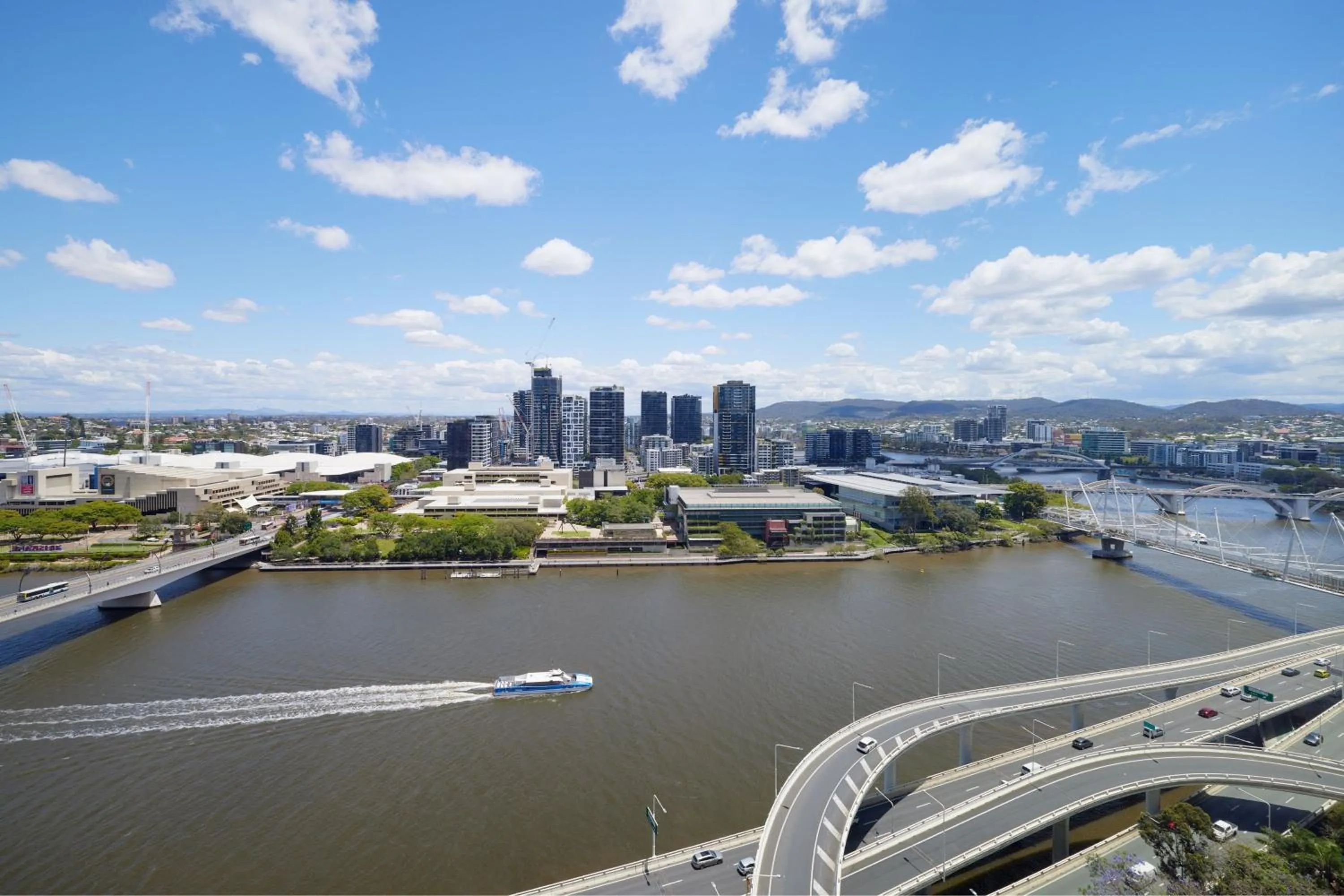 Photo of the whole room in W Brisbane