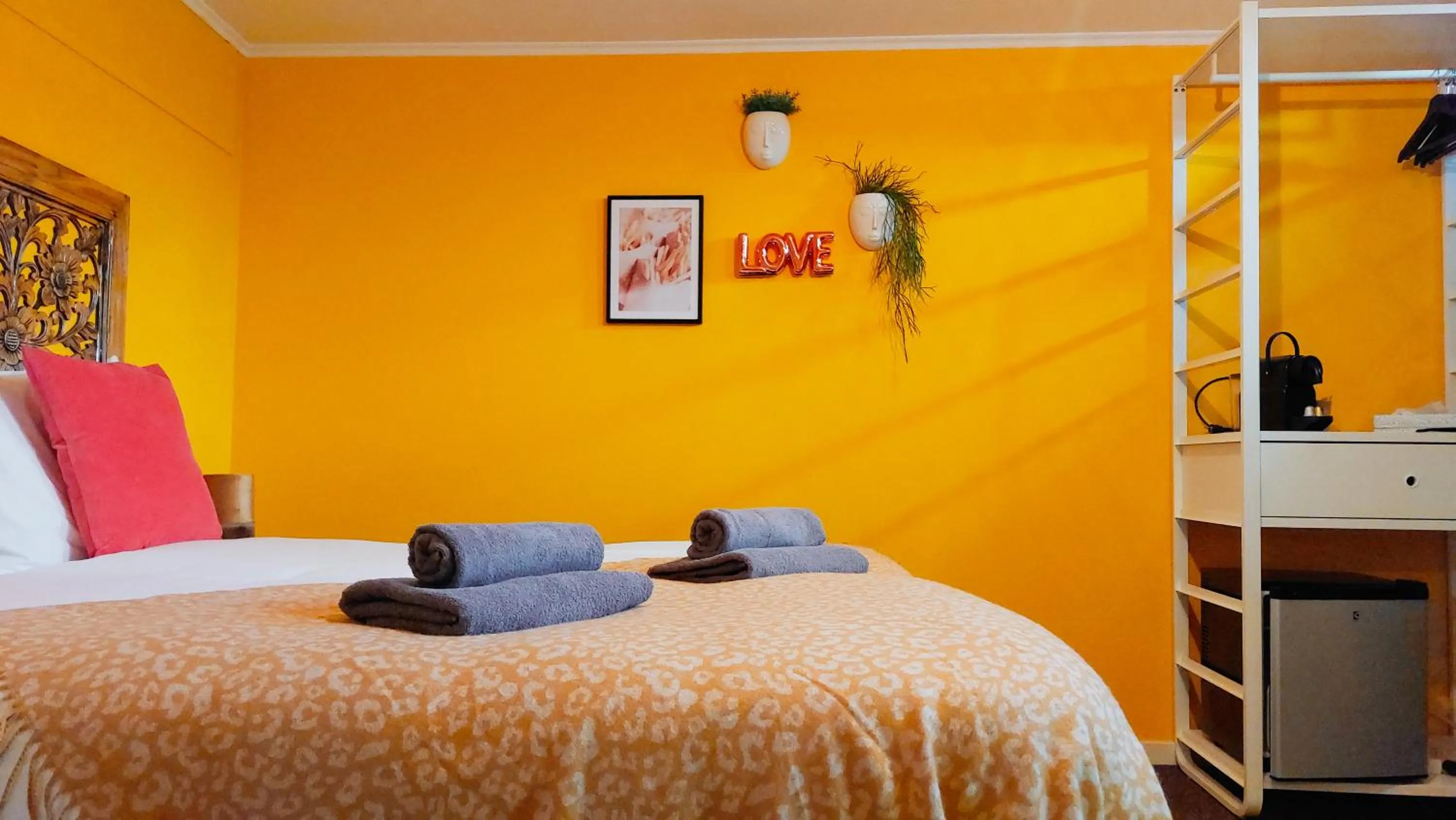 Bedroom, Bed in Boutique Lodge Zandvoort