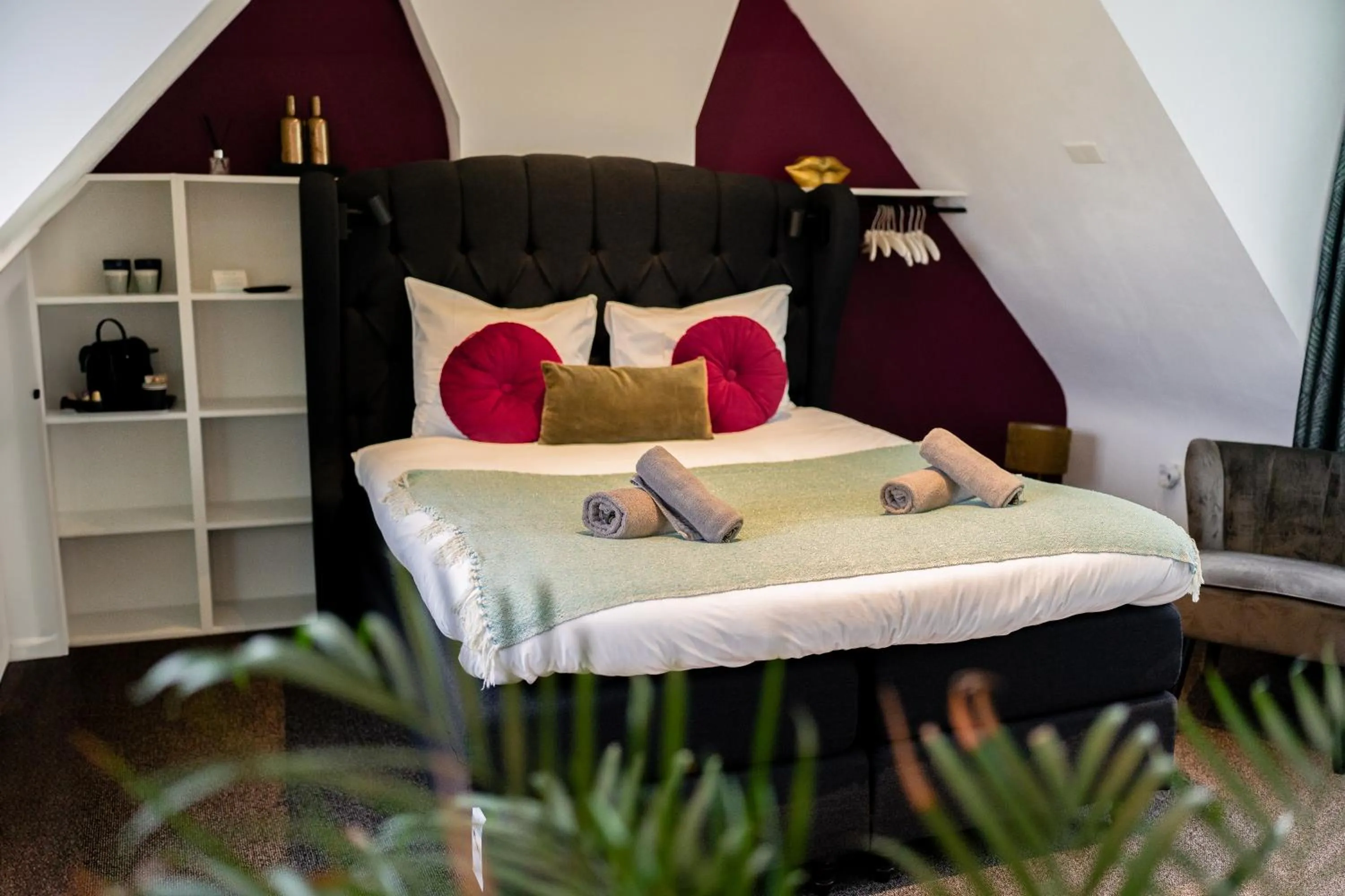 Bedroom, Bed in Boutique Lodge Zandvoort