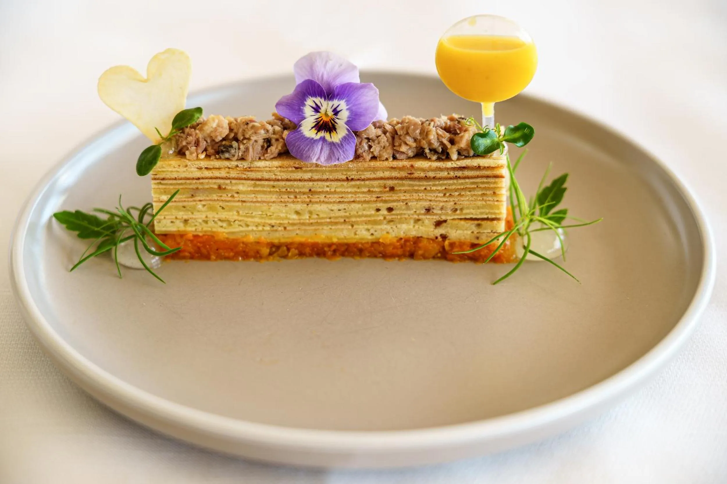 Restaurant/places to eat in Schönbühl Hotel & Restaurant Lake Thun