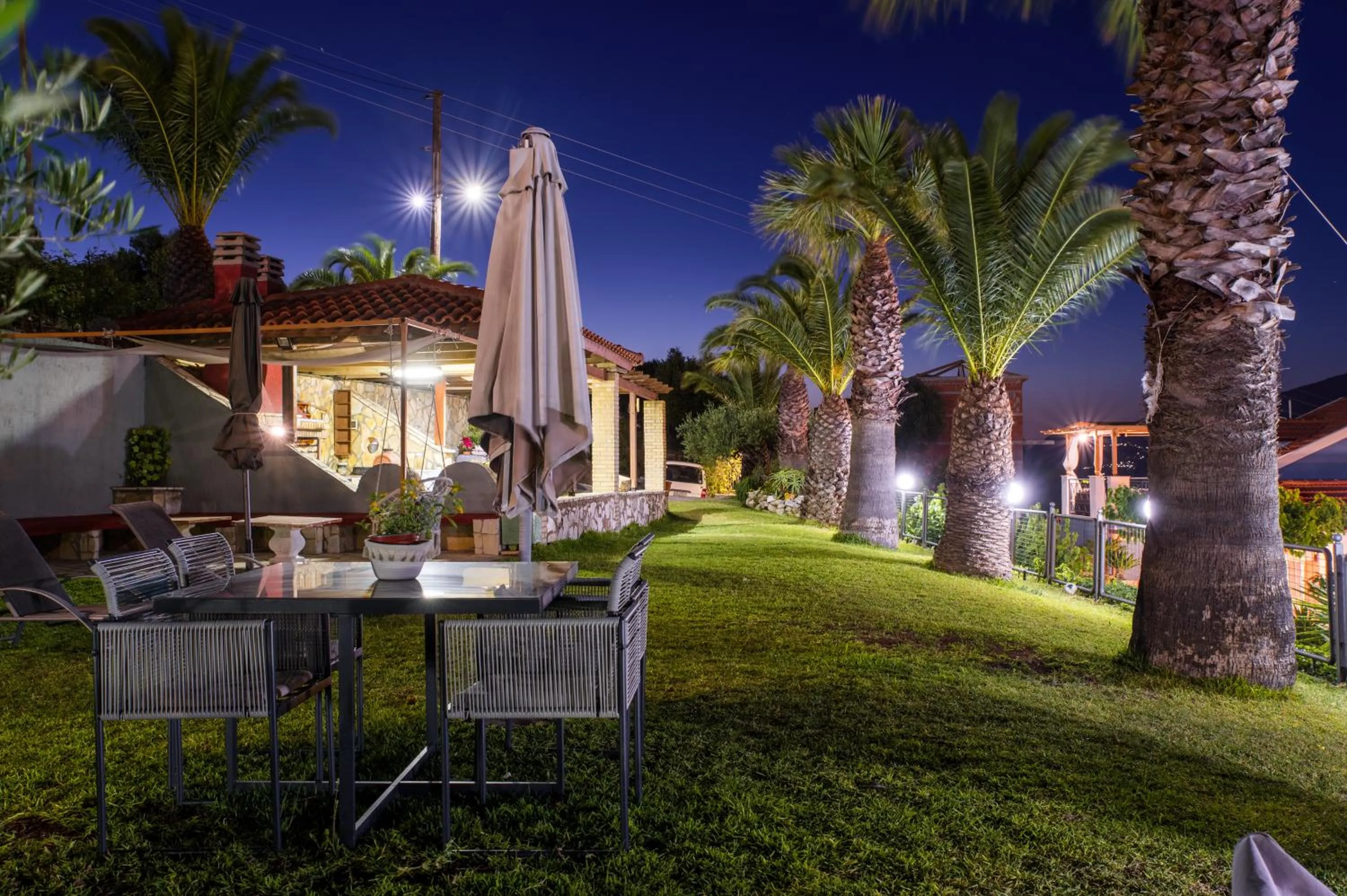 Night in Studios Rania - Rania Studios & Apartments