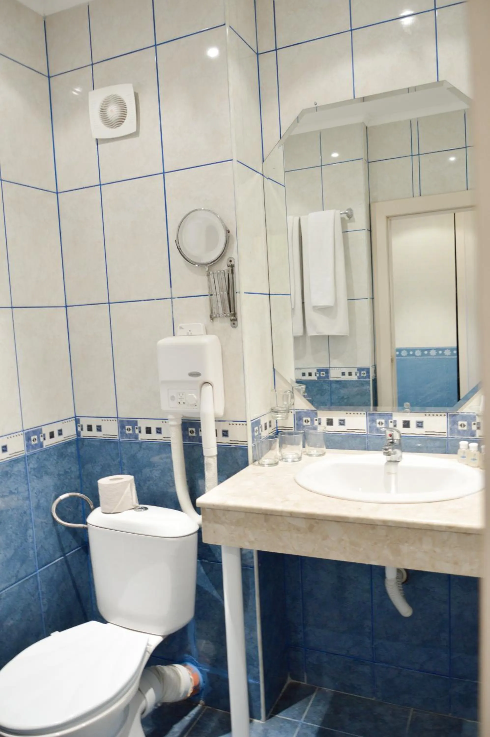 Bathroom in Aphrodite Hotel