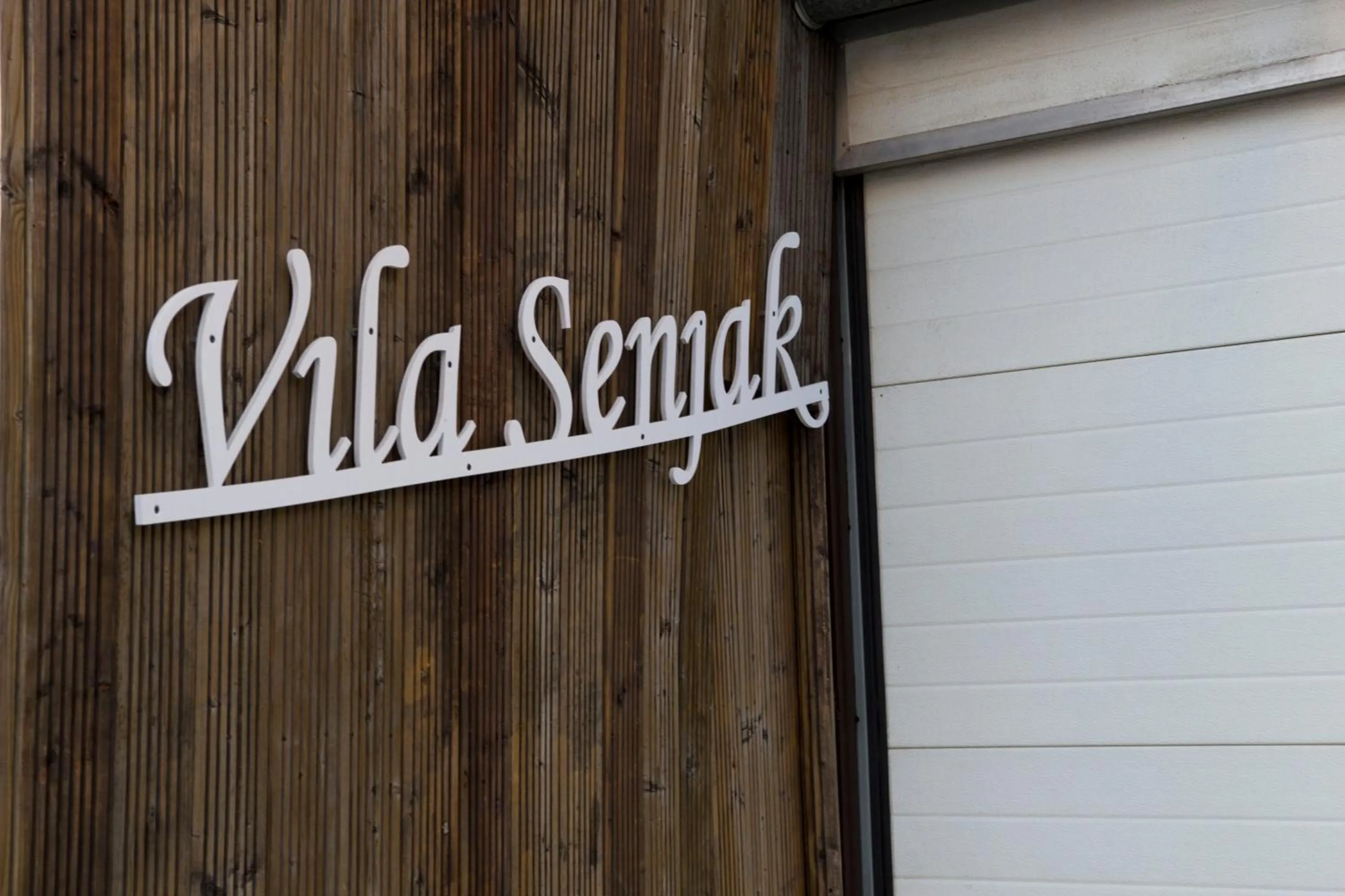 Property logo or sign in Vila Senjak