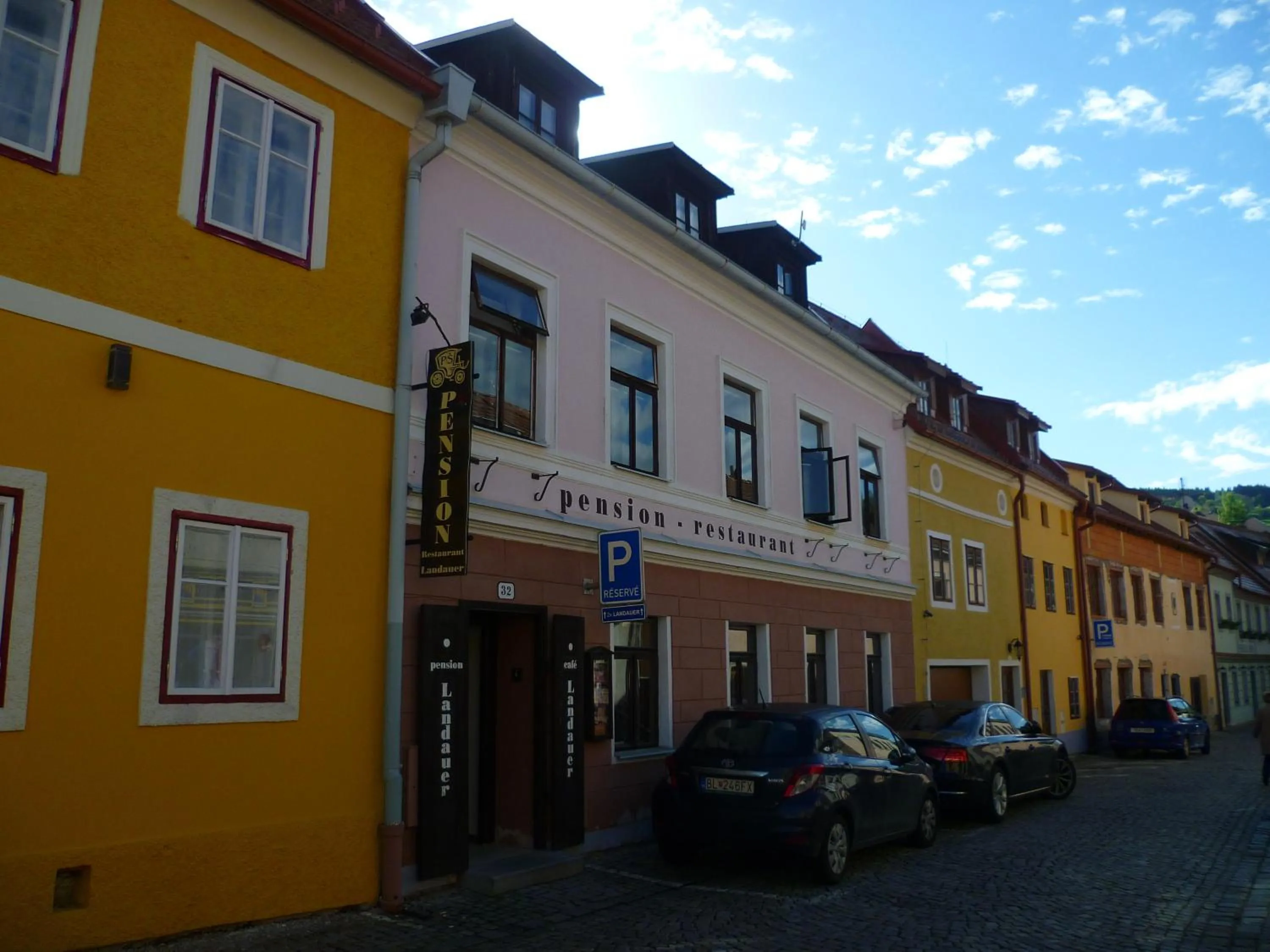 Facade/entrance in Penzion Landauer