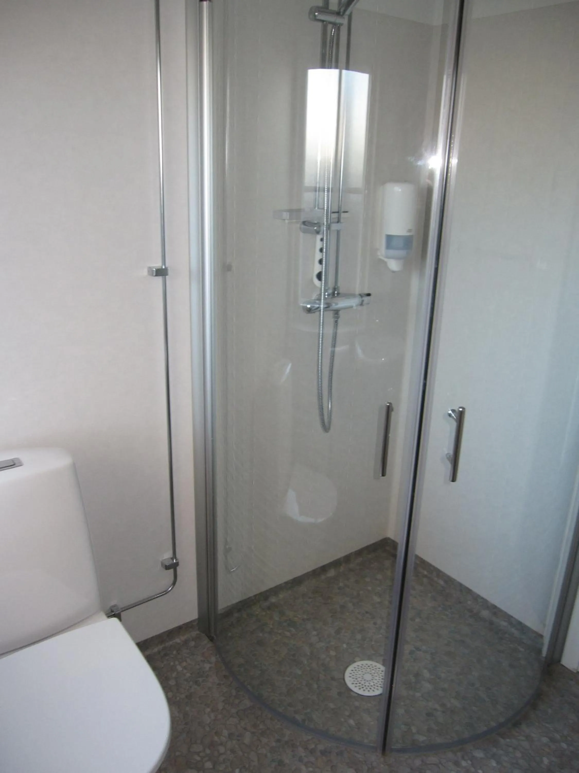 Shower in Hotell Ramudden