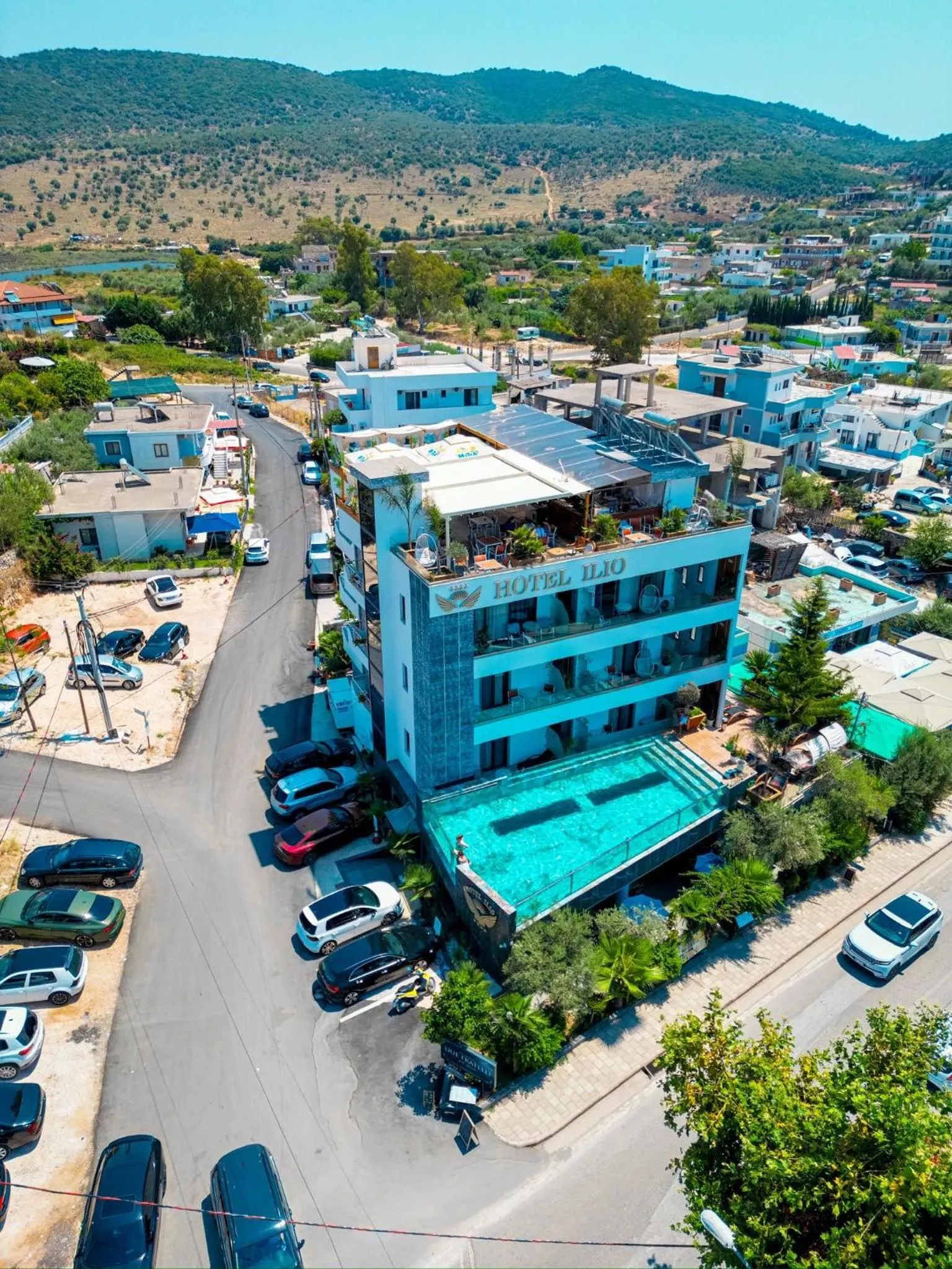 Day in Ilio Boutique Hotel