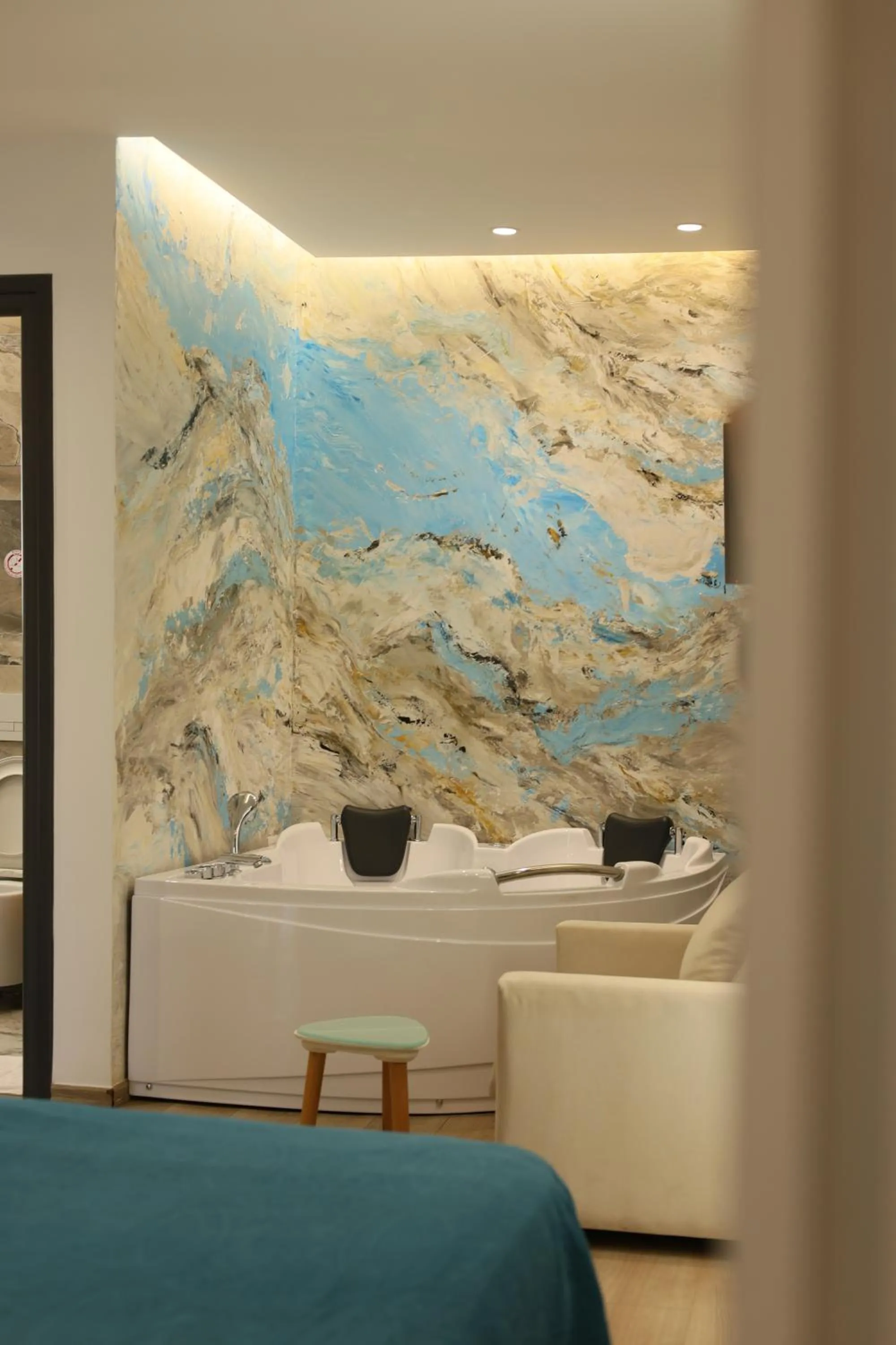 Decorative detail, Bed in Ilio Boutique Hotel