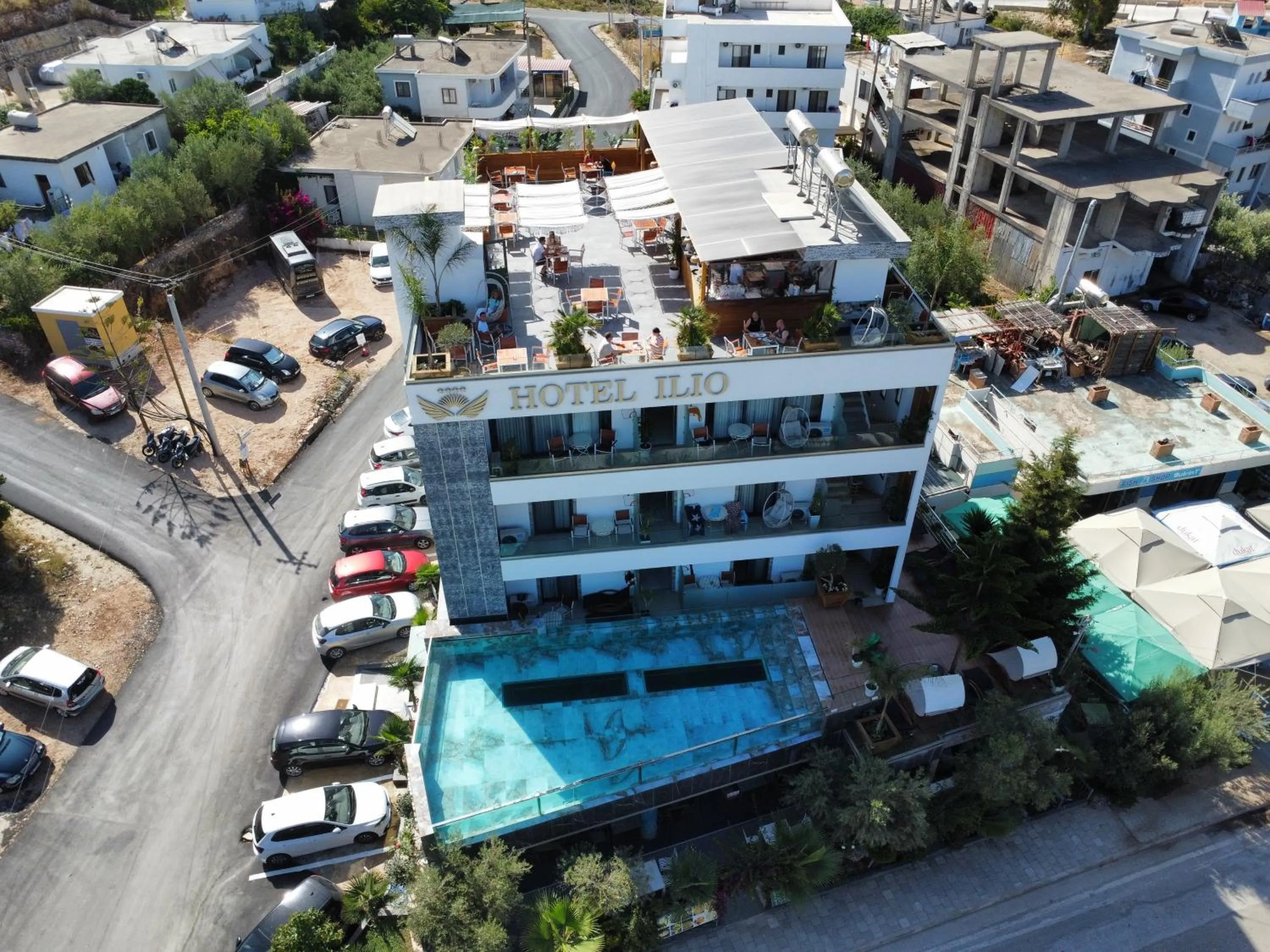 City view in Ilio Boutique Hotel