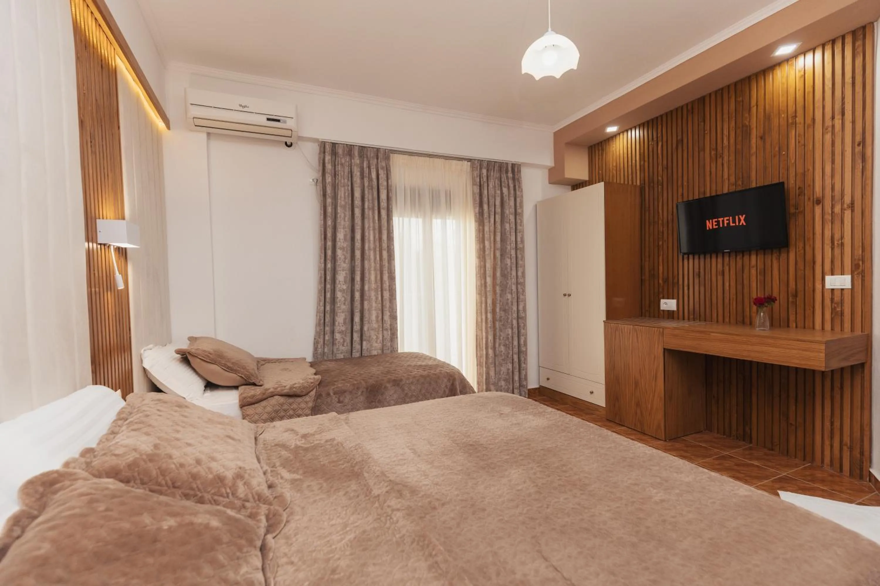 Bed in Ilio Boutique Hotel