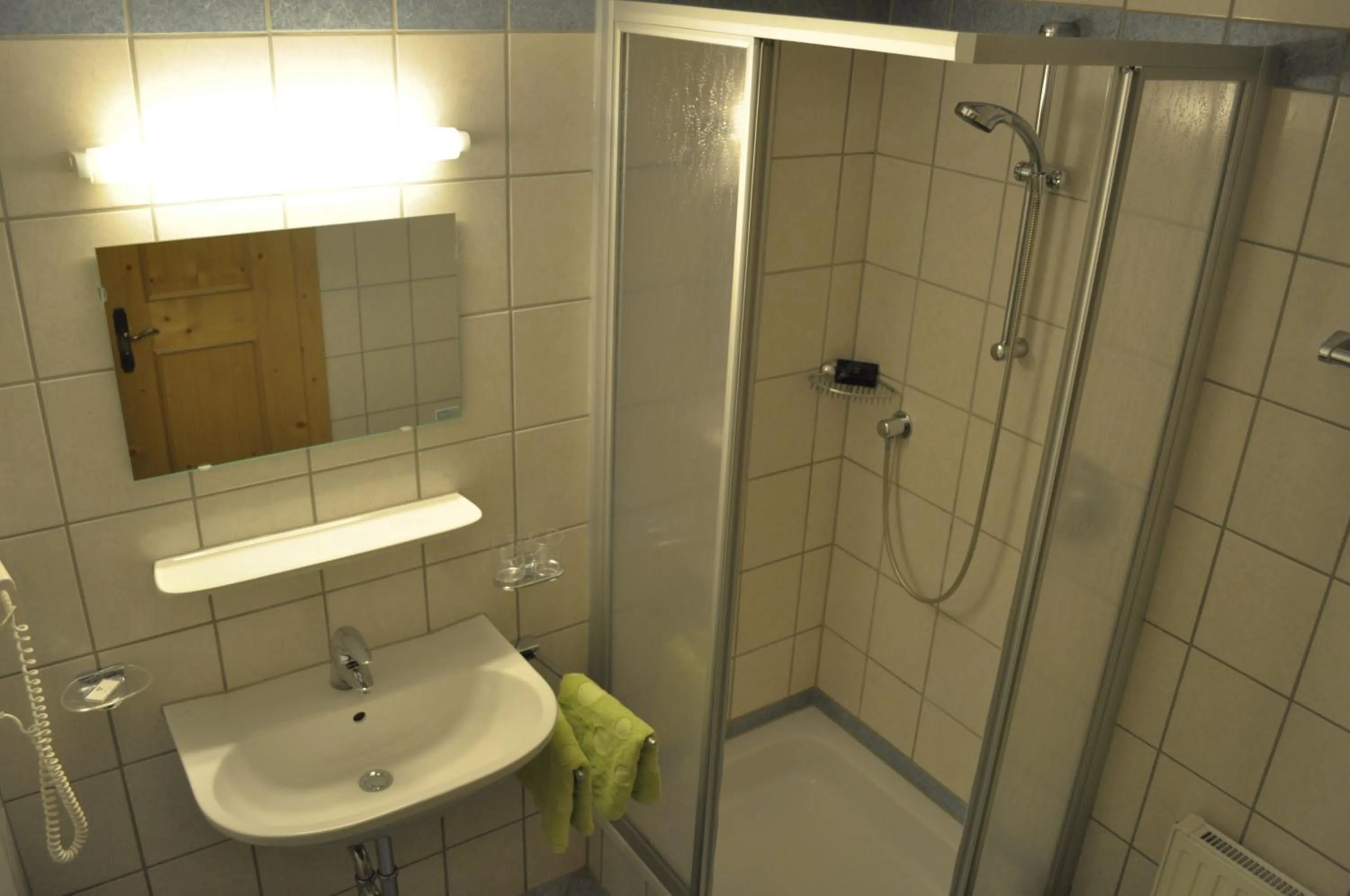 Bathroom in Hotel Garni Bergwelt