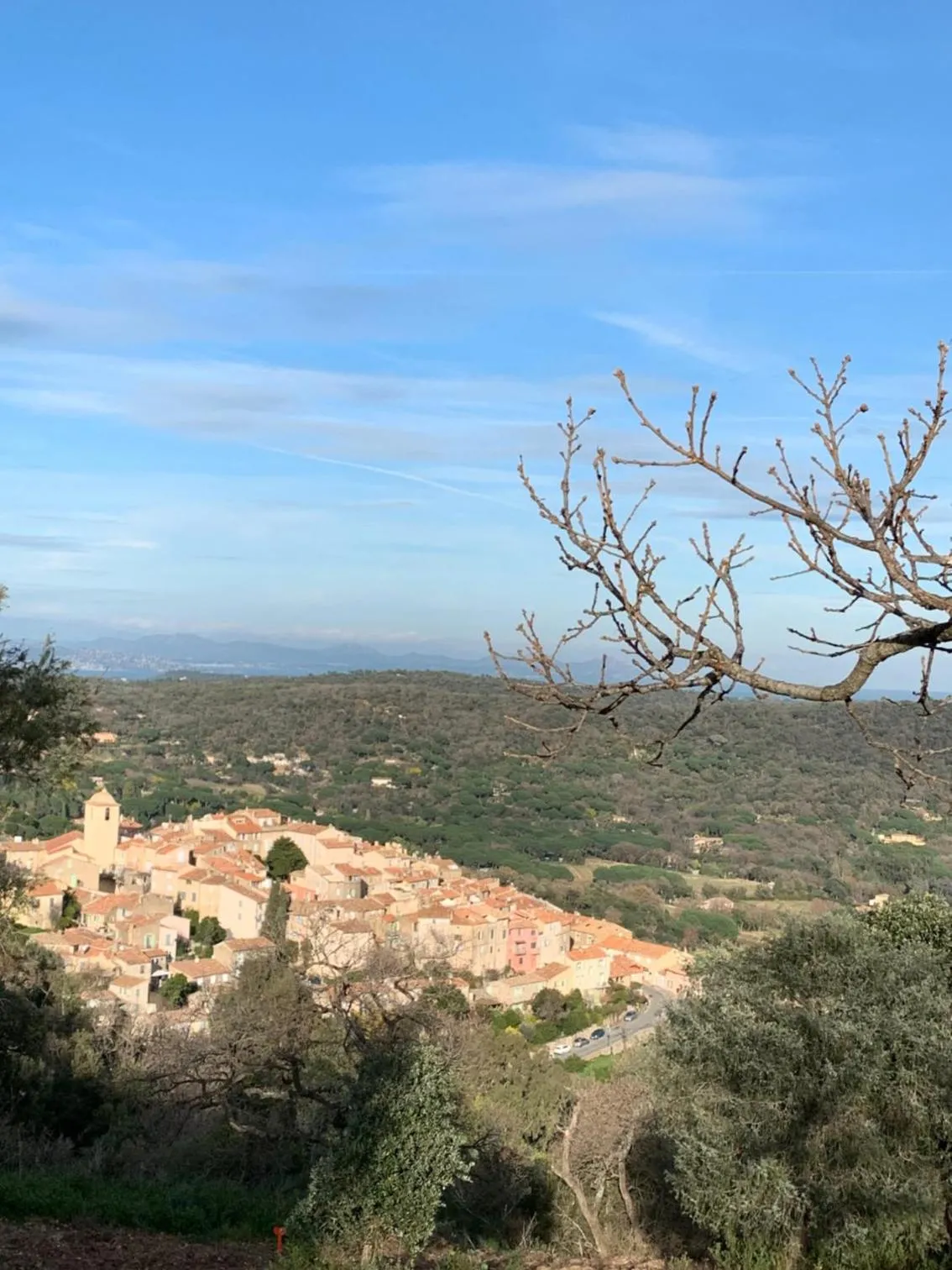 Natural landscape in L'aile du Chateau
