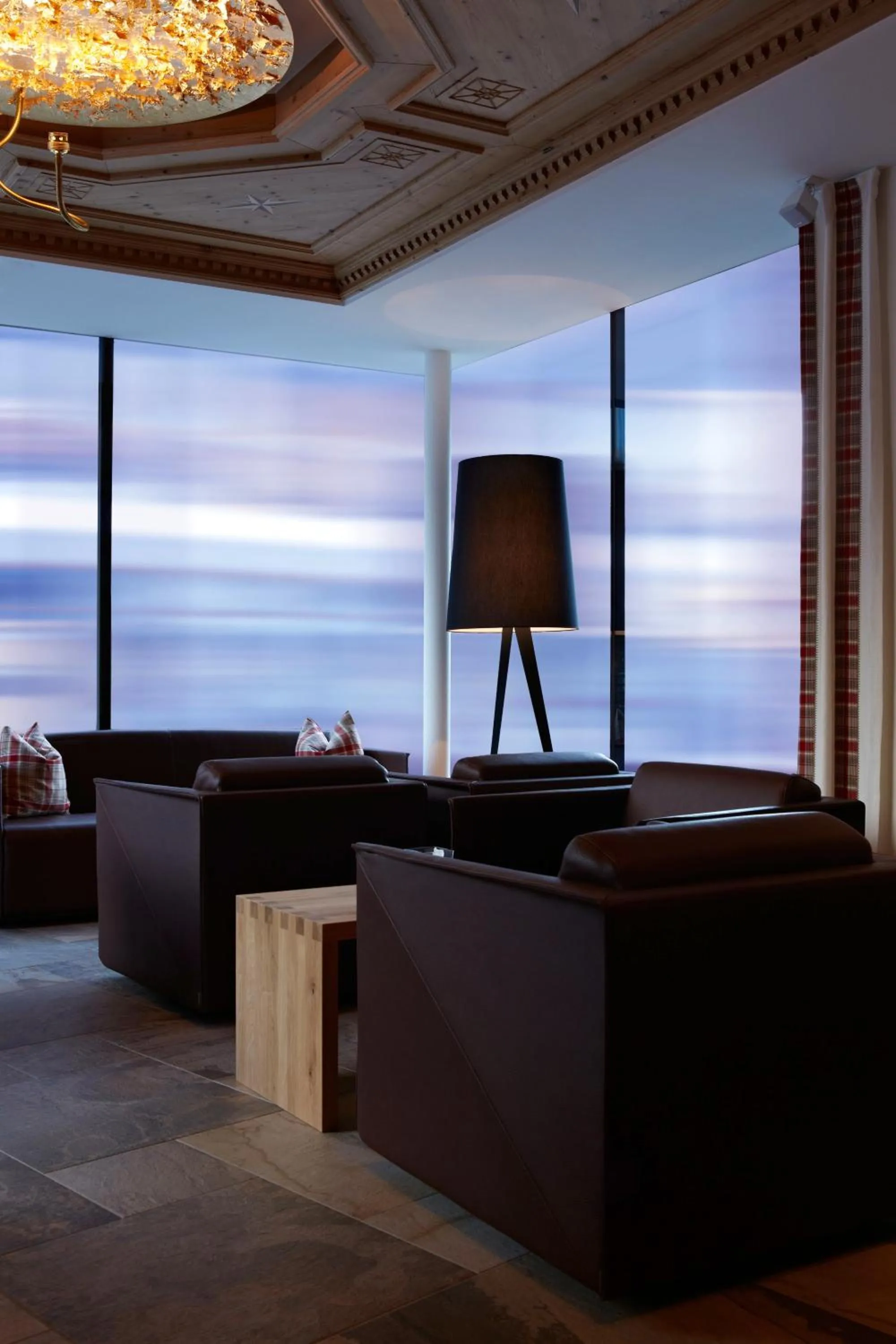 Lounge or bar in Hotel Tirol