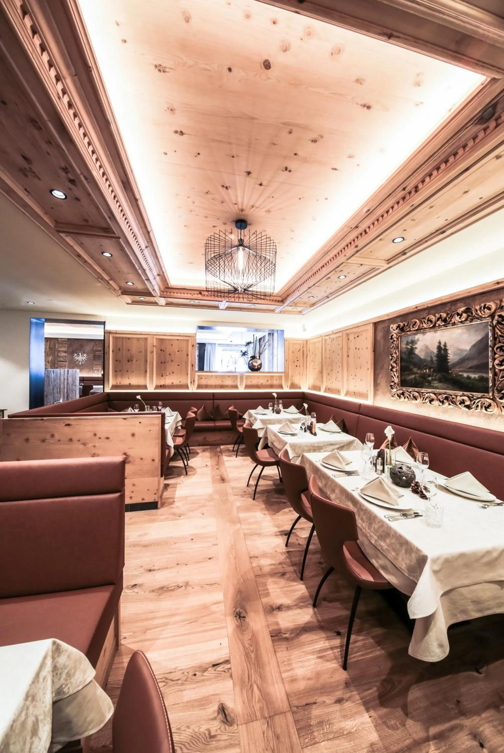 Restaurant/places to eat in Hotel Tirol