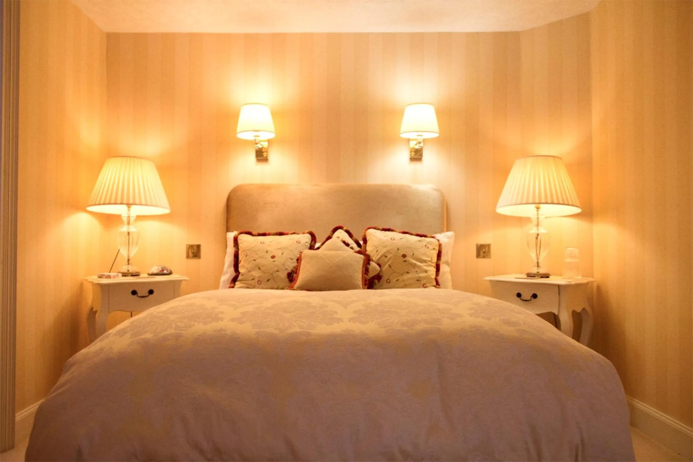 Bedroom, Bed in Corriegour Lodge Hotel