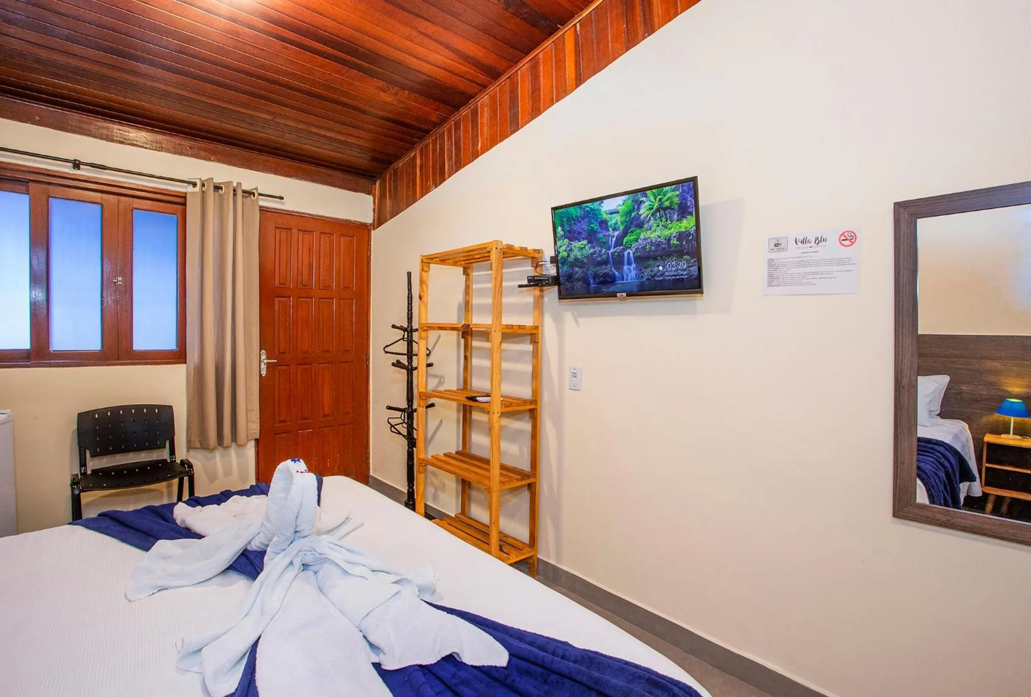 Photo of the whole room, Bed in Pousada Villa Blu Maresias