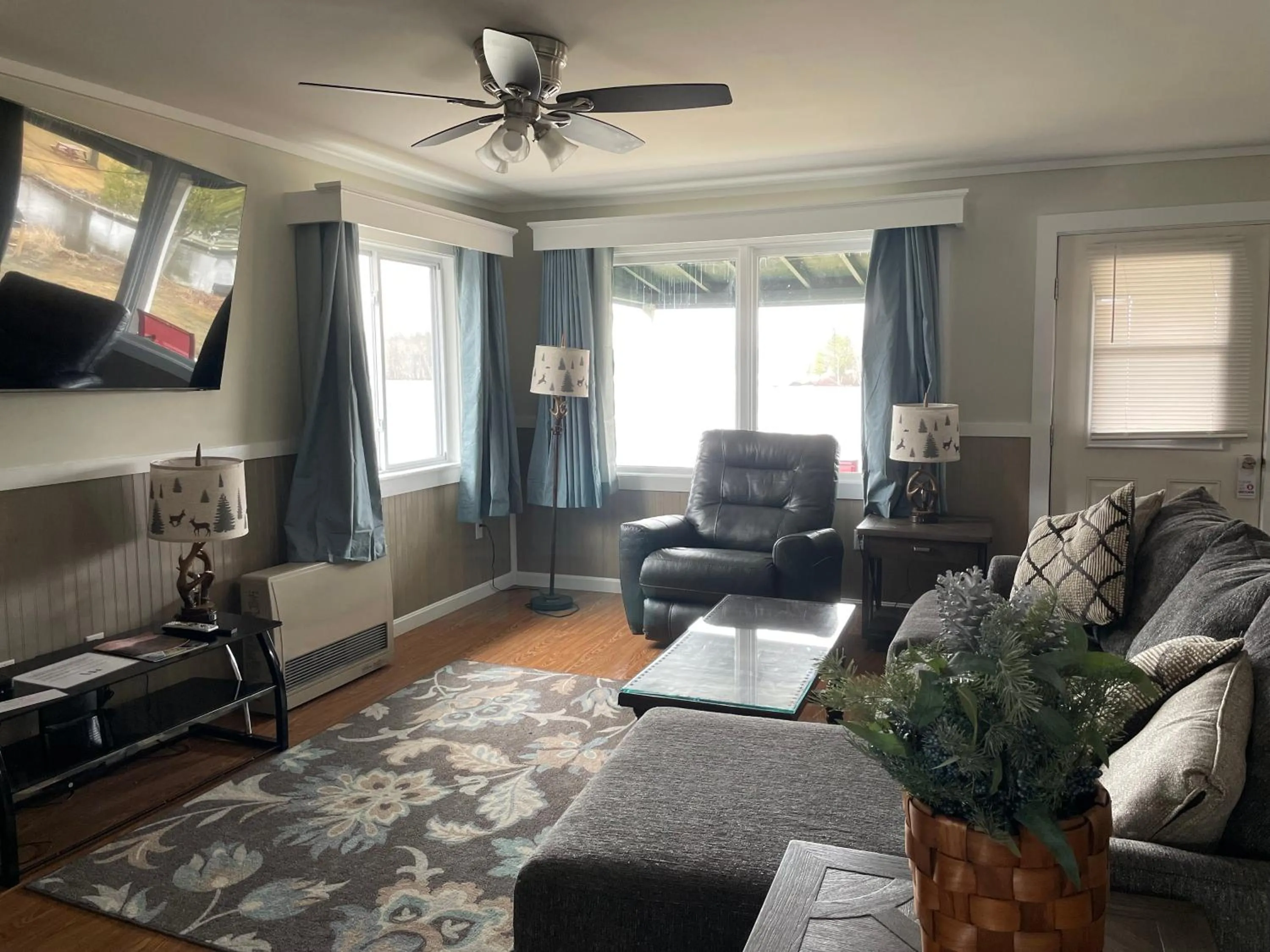 Rangeley Town & Lake