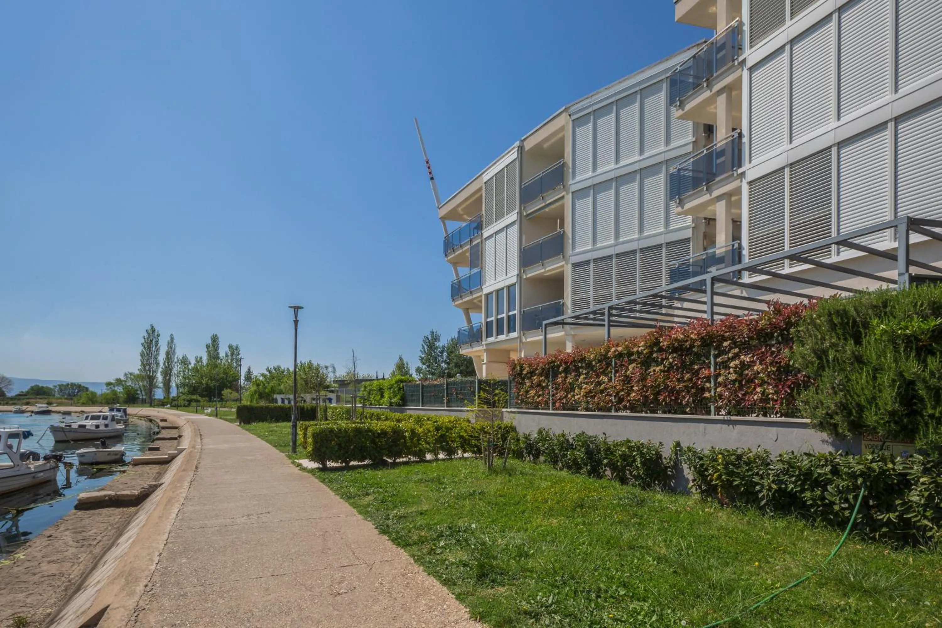 Property building in AP 4+2 in one of the most luxury building in Omis