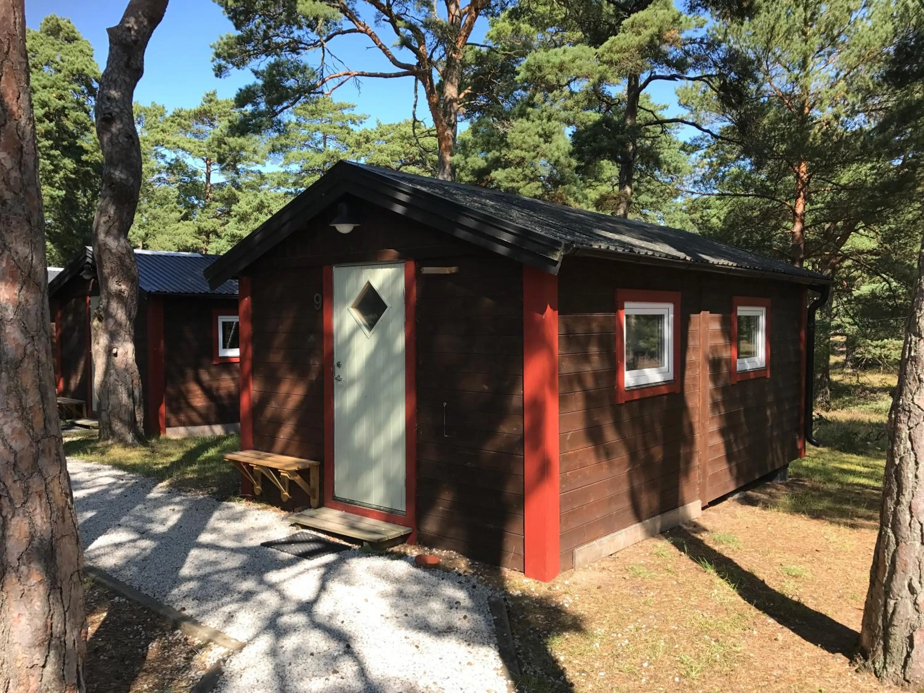 Facade/entrance in STF Hostel Visby/Rävhagen