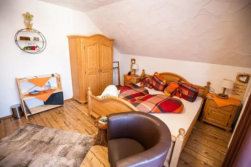 Double Room - single occupancy in Hotel-Hauensteiner-Hof Double Room - single occupancy in Hotel-Hauensteiner-Hof