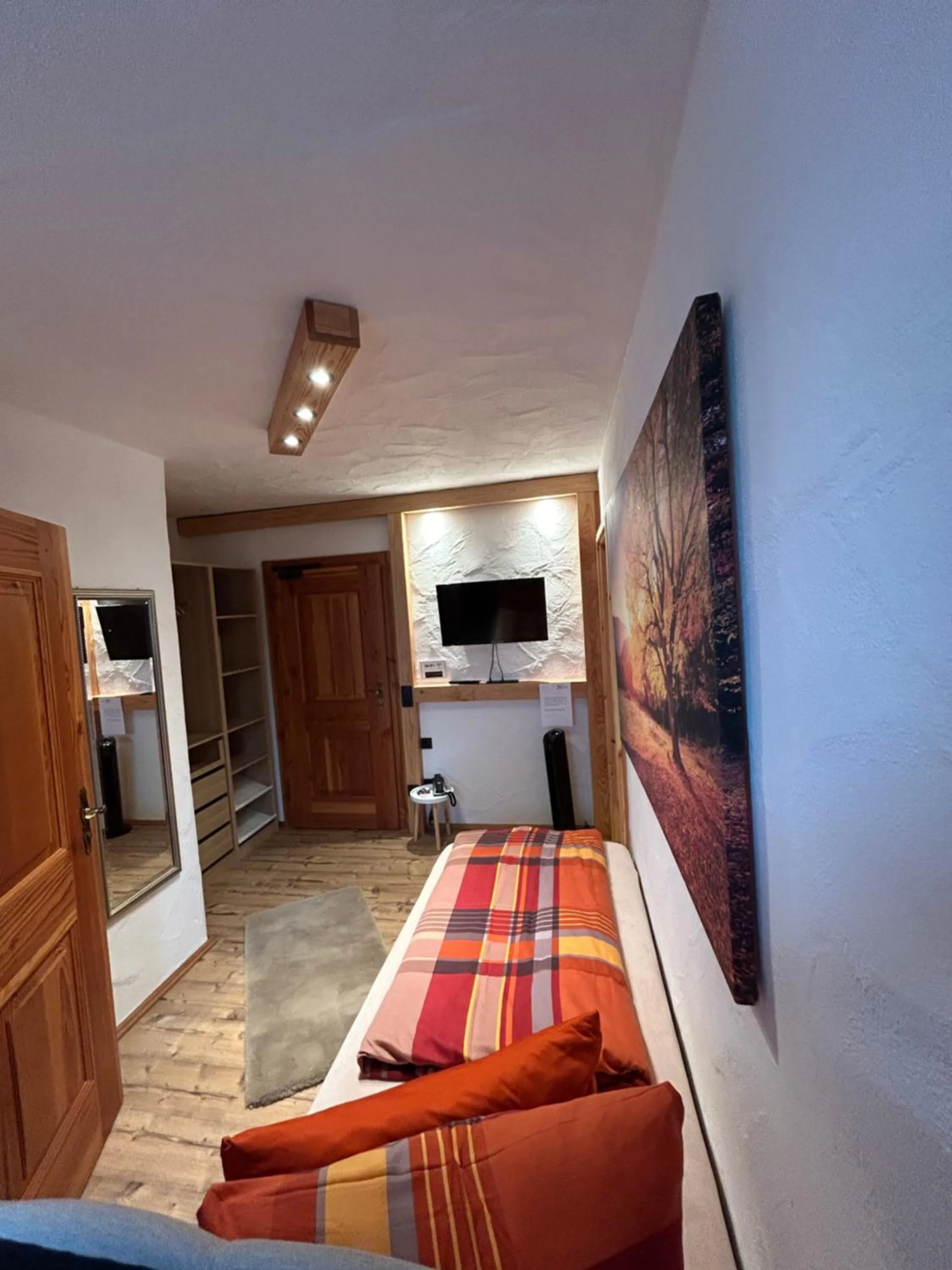 Photo of the whole room in Hotel-Hauensteiner-Hof