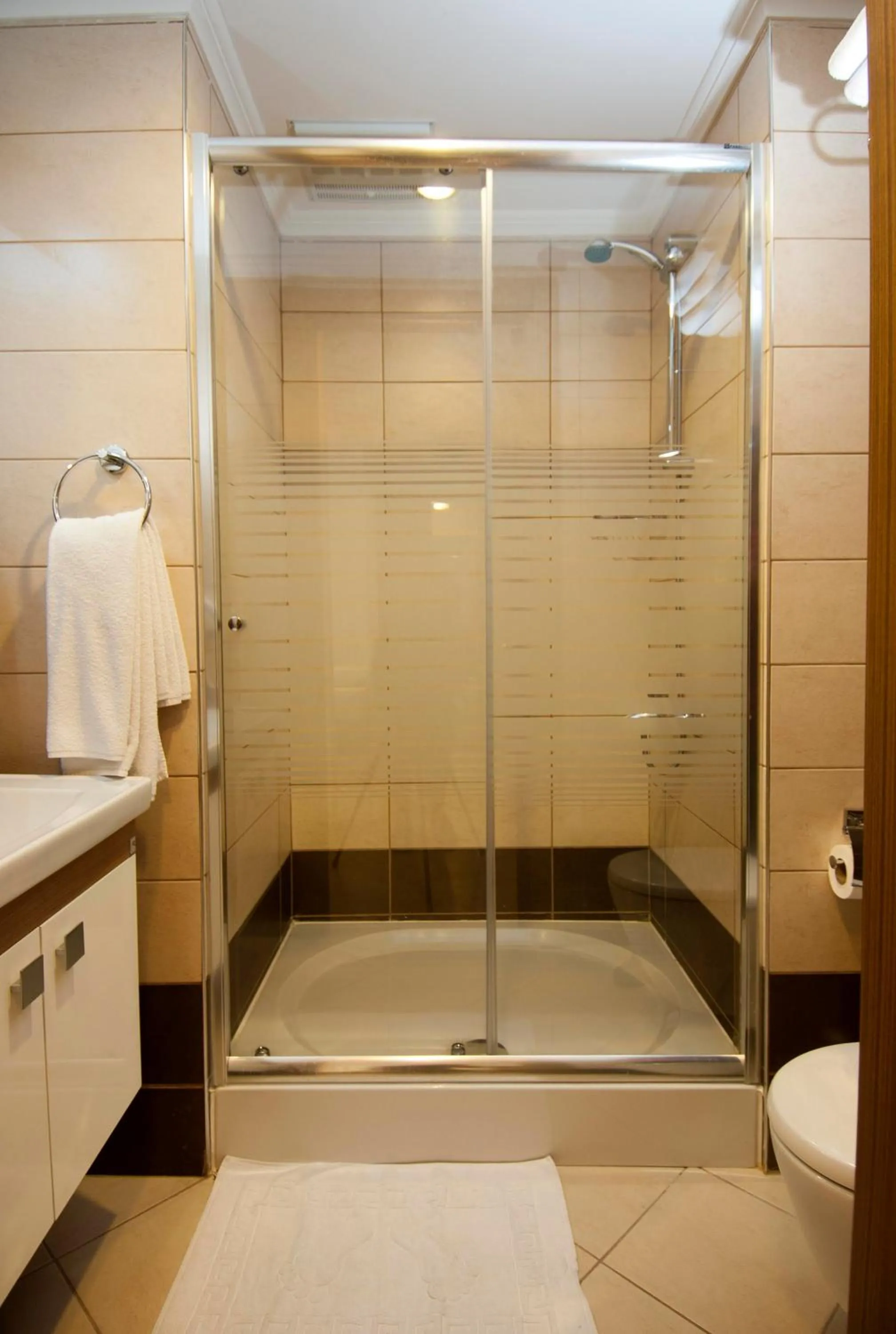 Bathroom in Supreme Hotel