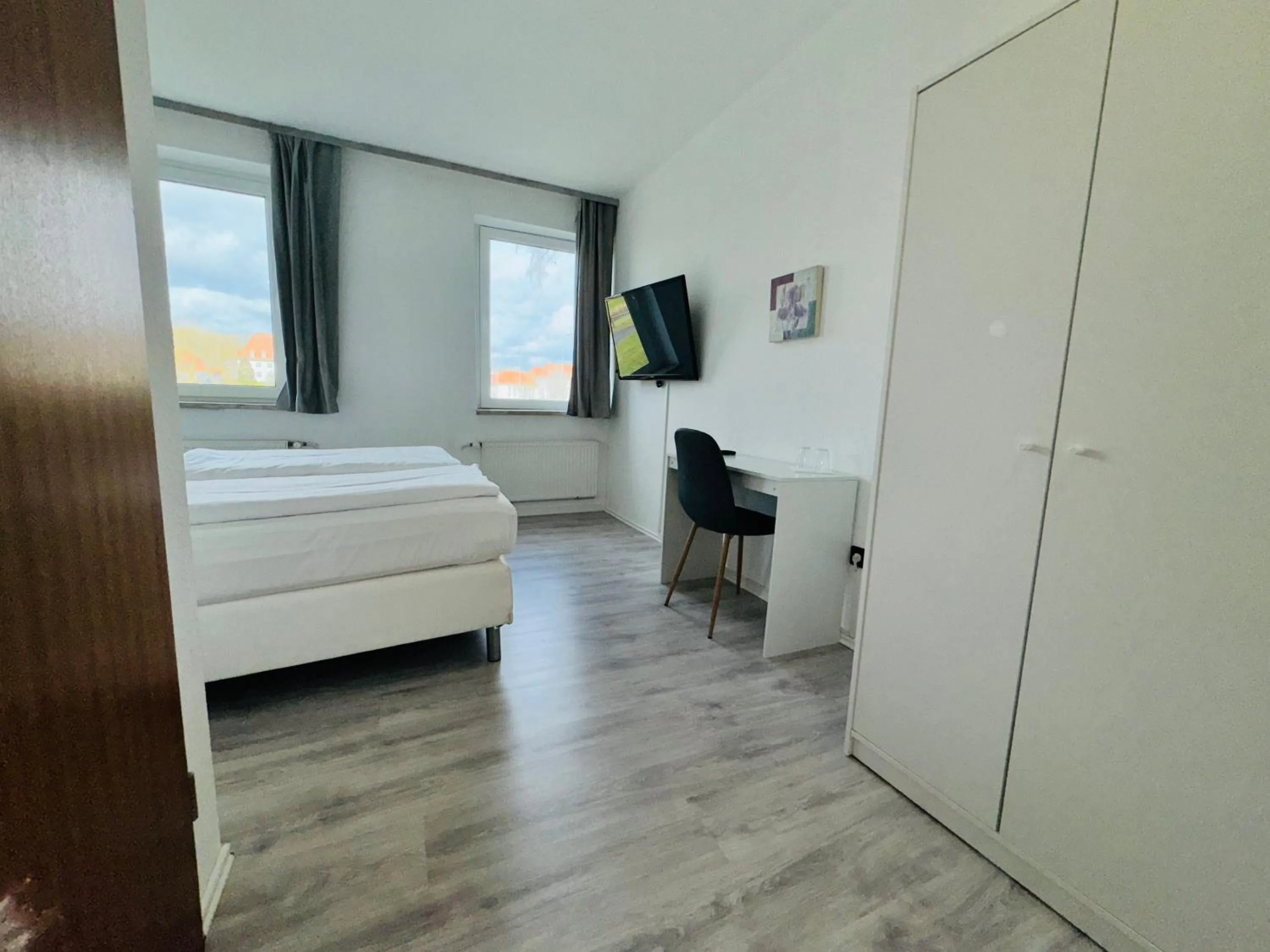 Photo of the whole room, Bed in Hotel zum Rücking