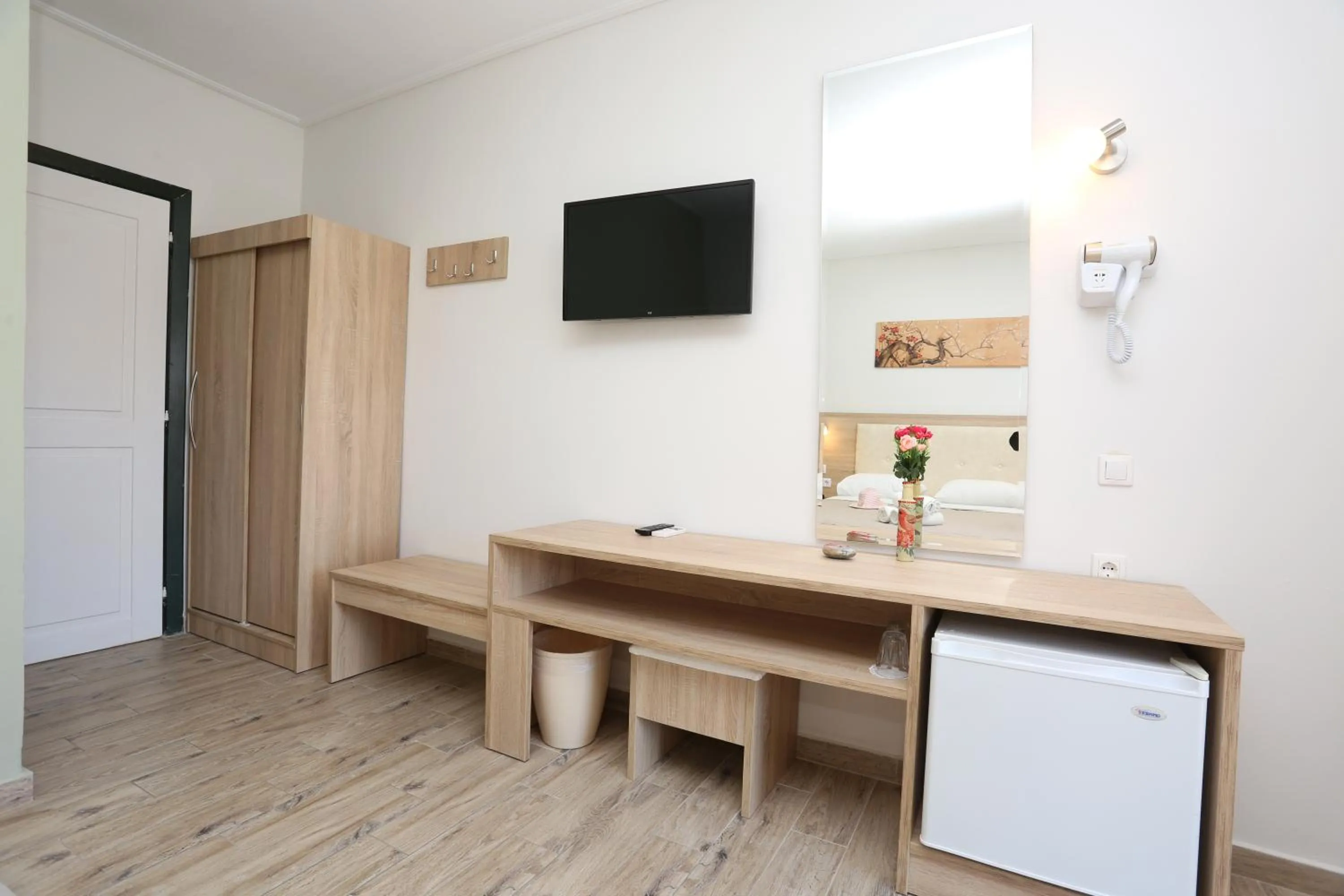 Photo of the whole room in Sun Hotel