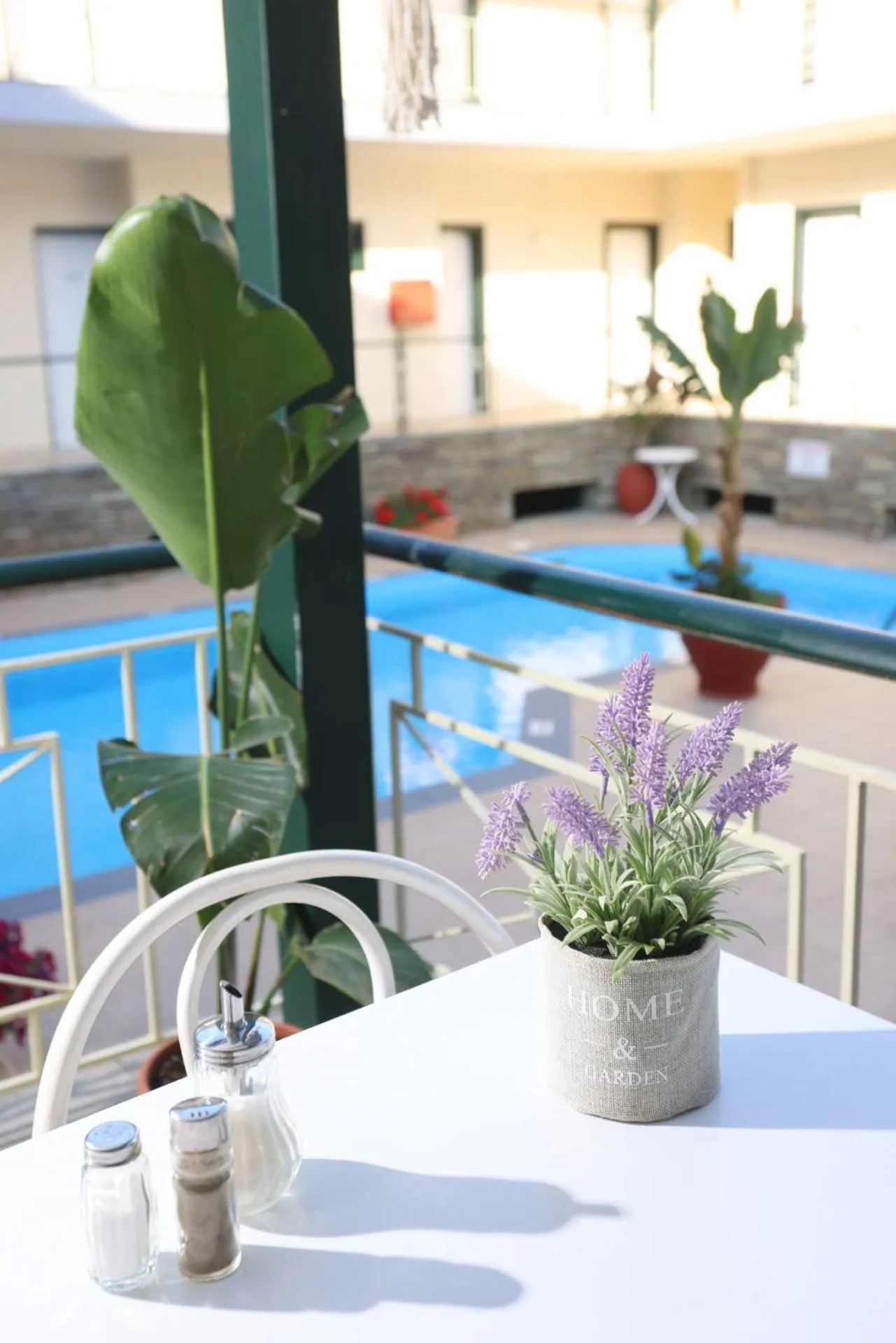 Swimming pool in Sun Hotel