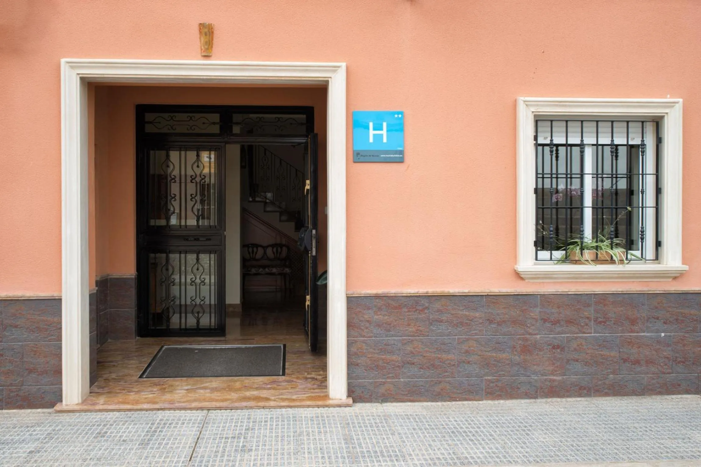 Facade/entrance in Hotel La Posada