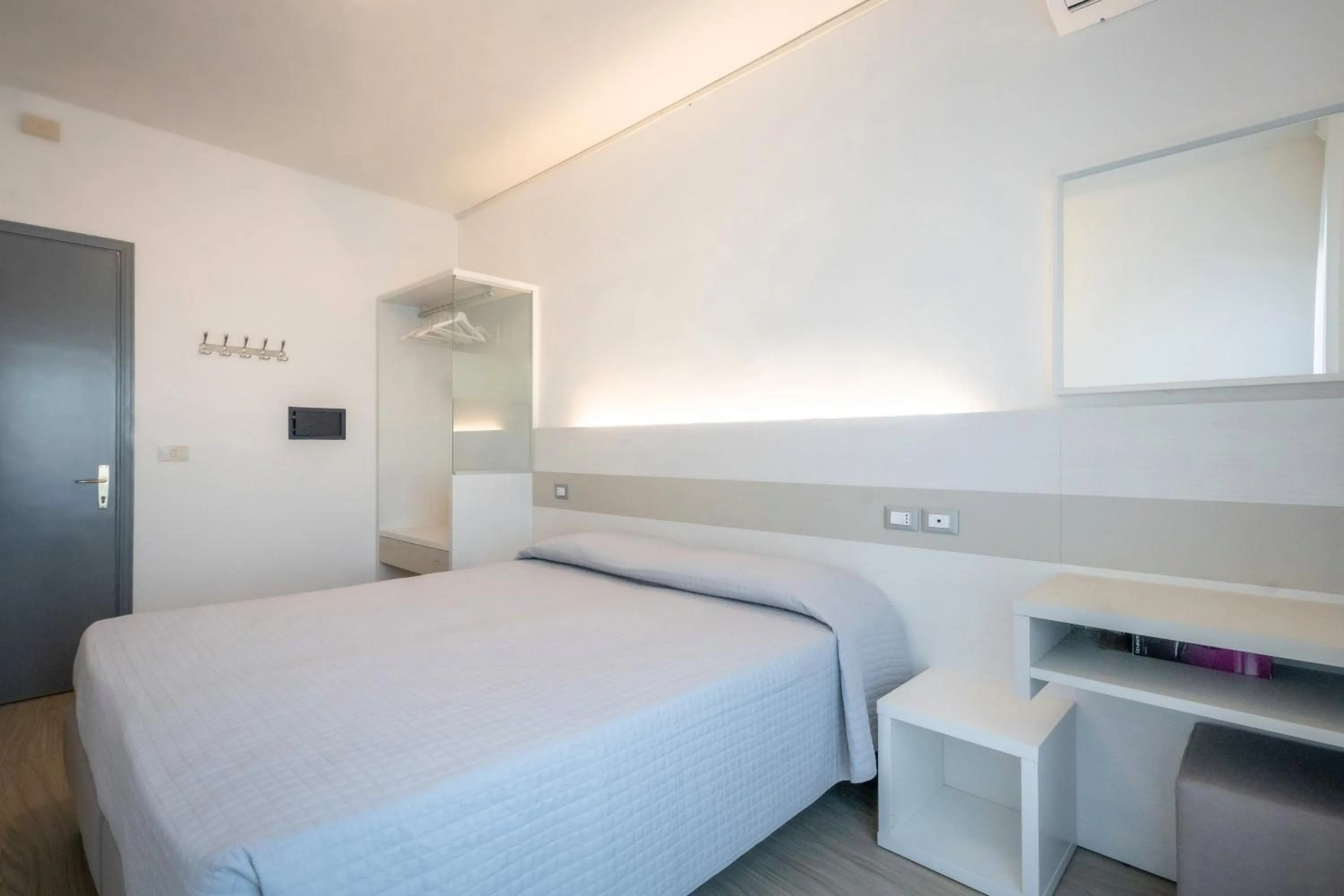 Bed in Hotel Portofino