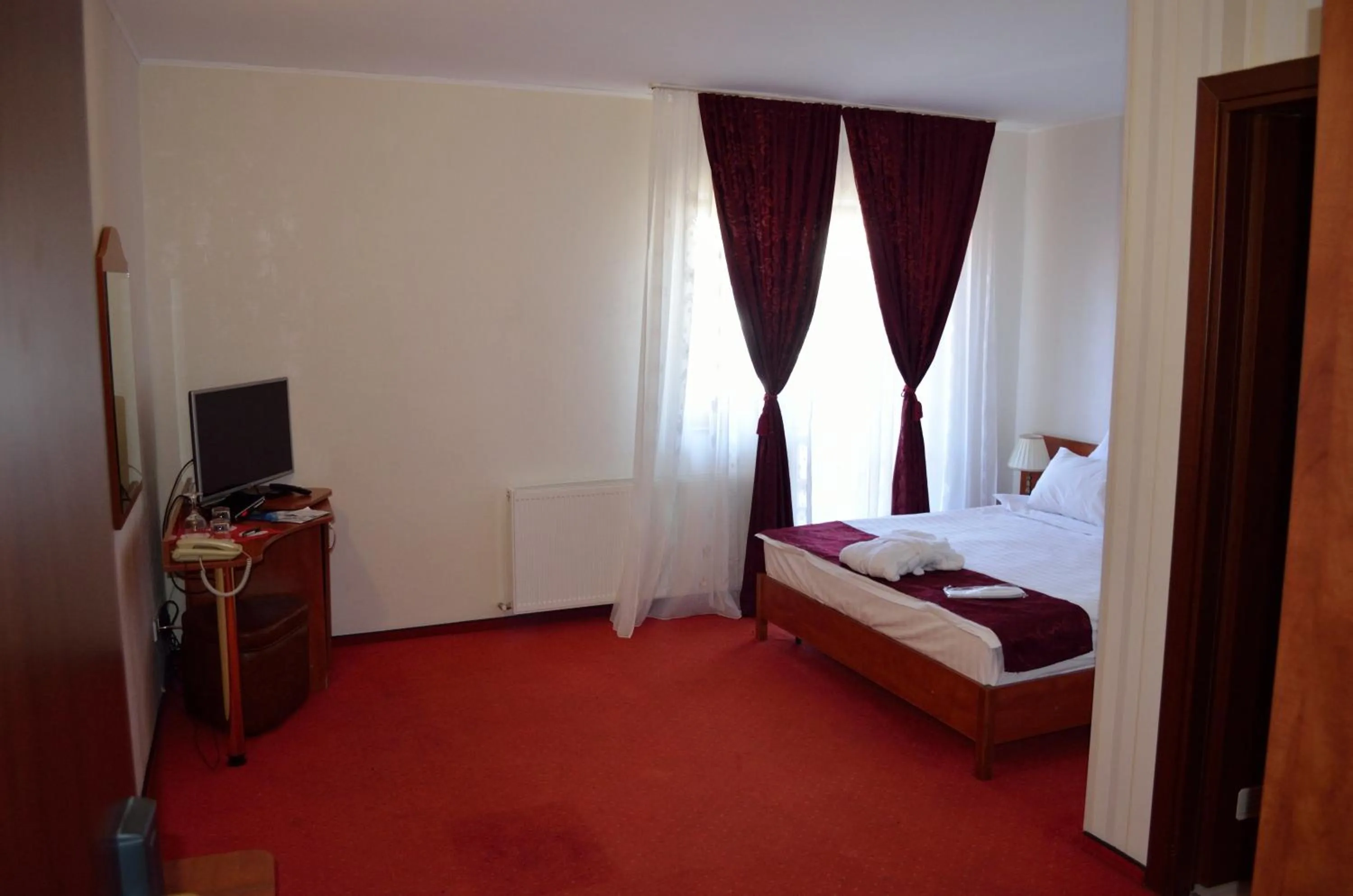 Photo of the whole room, Bed in Hotel Rusu
