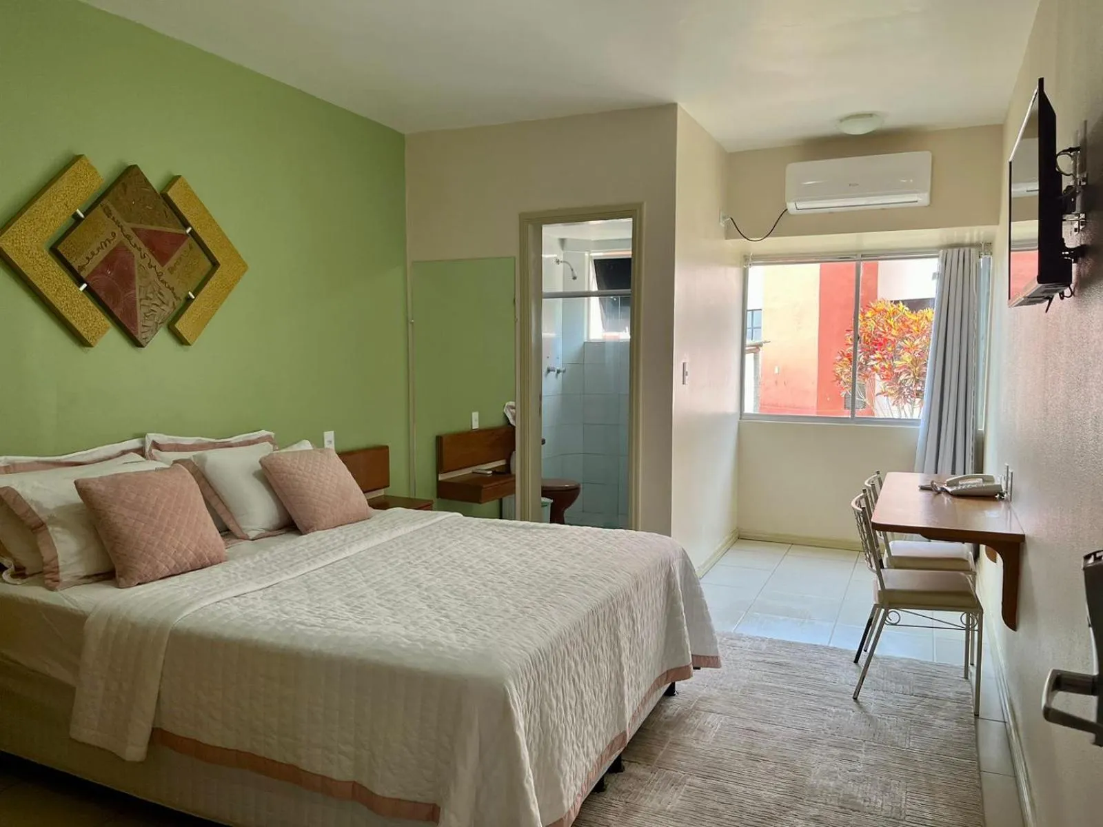 Bedroom, Bed in Apides Palace Hotel Ltda