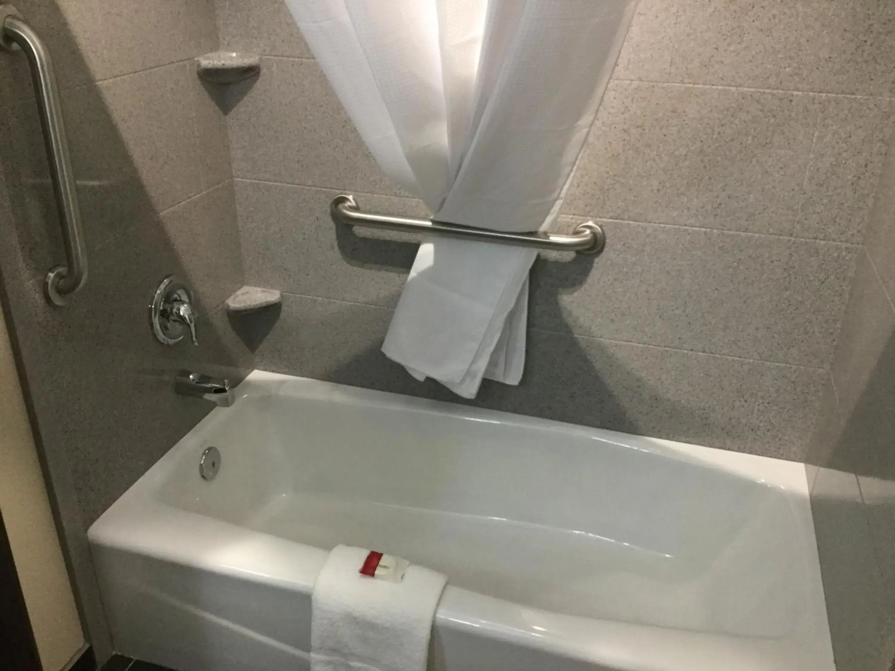 Superior Queen Room - Mobility Access/Non-Smoking in Baymont by Wyndham Page Lake Powell Superior Queen Room - Mobility Access/Non-Smoking in Baymont by Wyndham Page Lake Powell