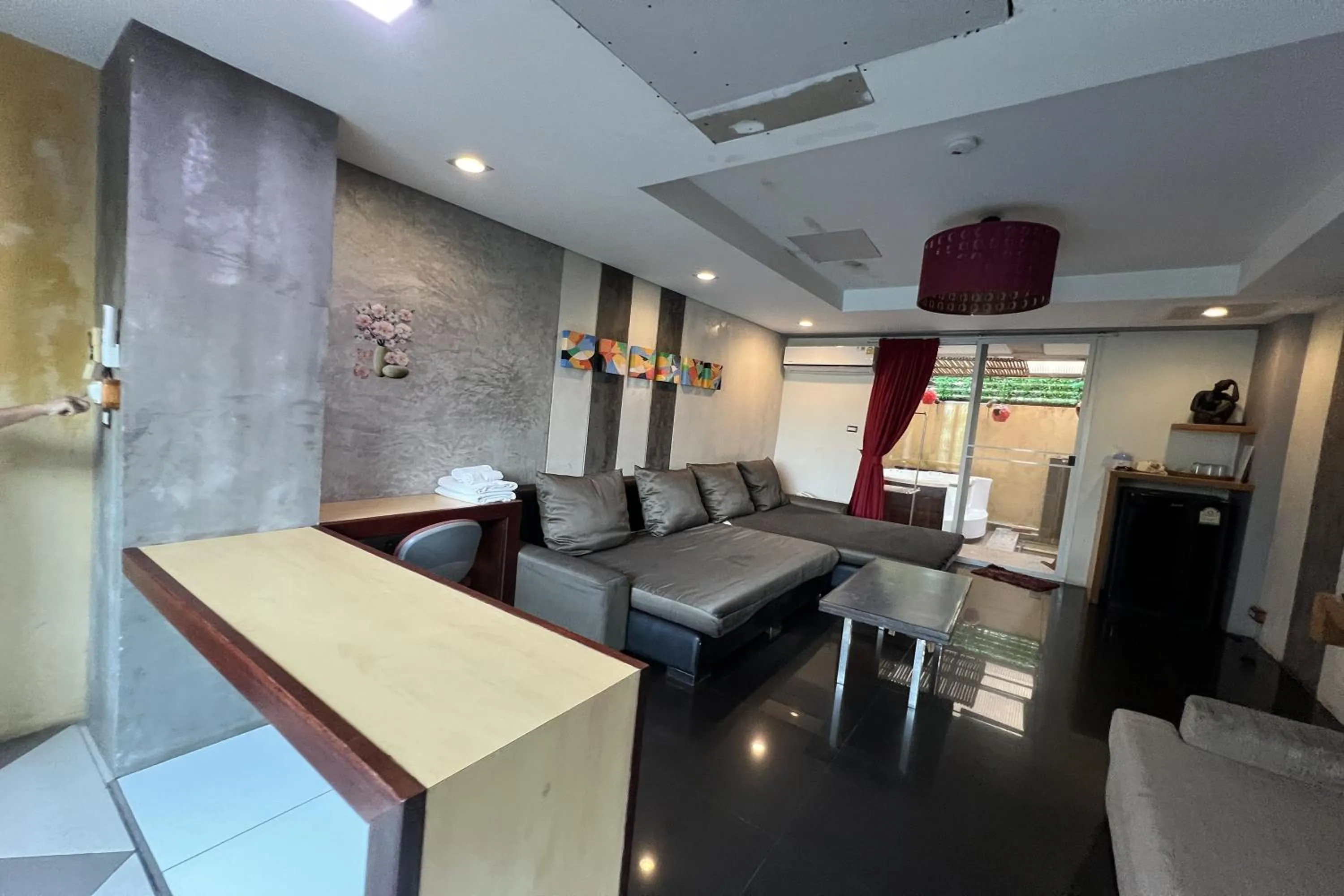 Living room in Eurna Resort Hotel