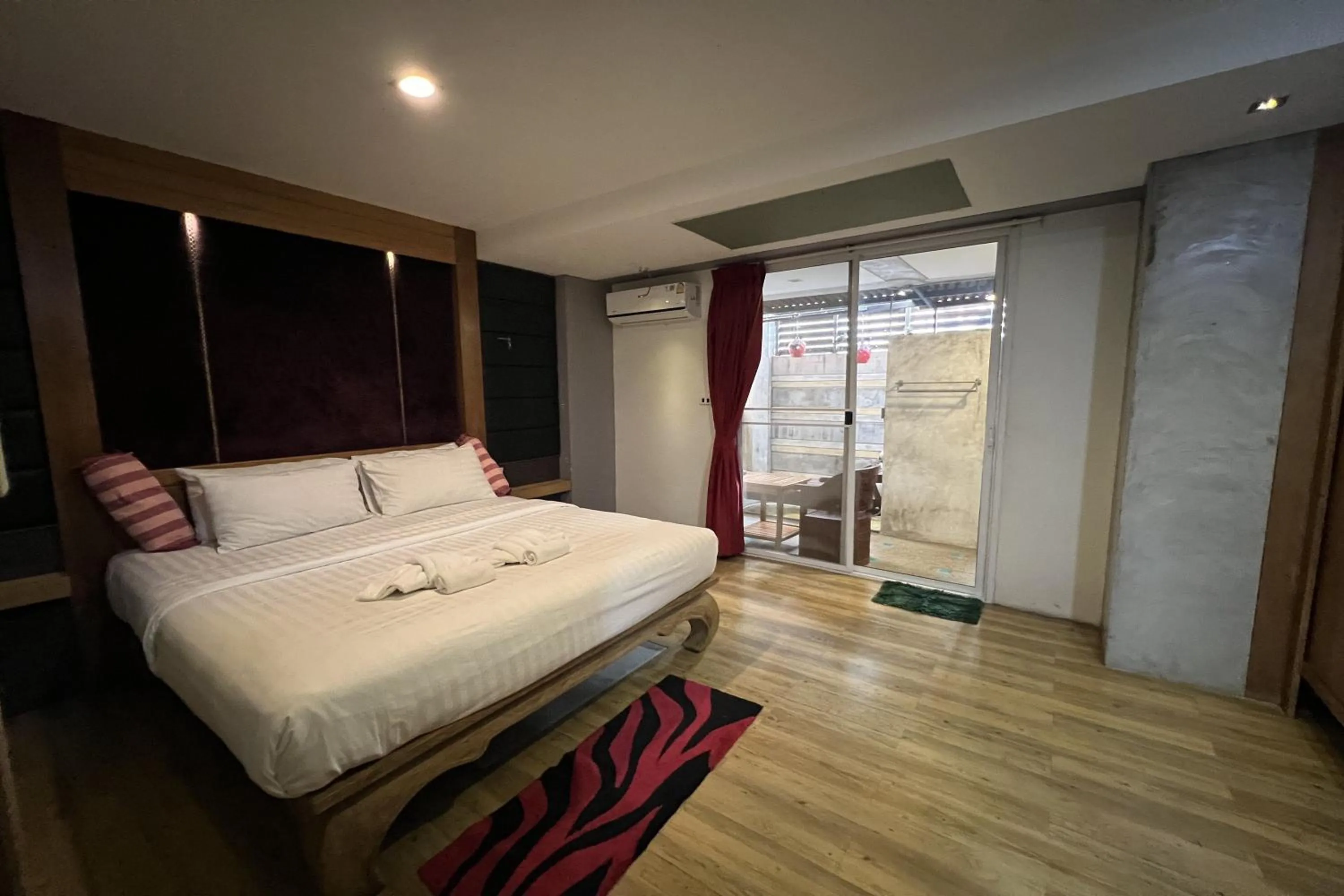 Bed in Eurna Resort Hotel