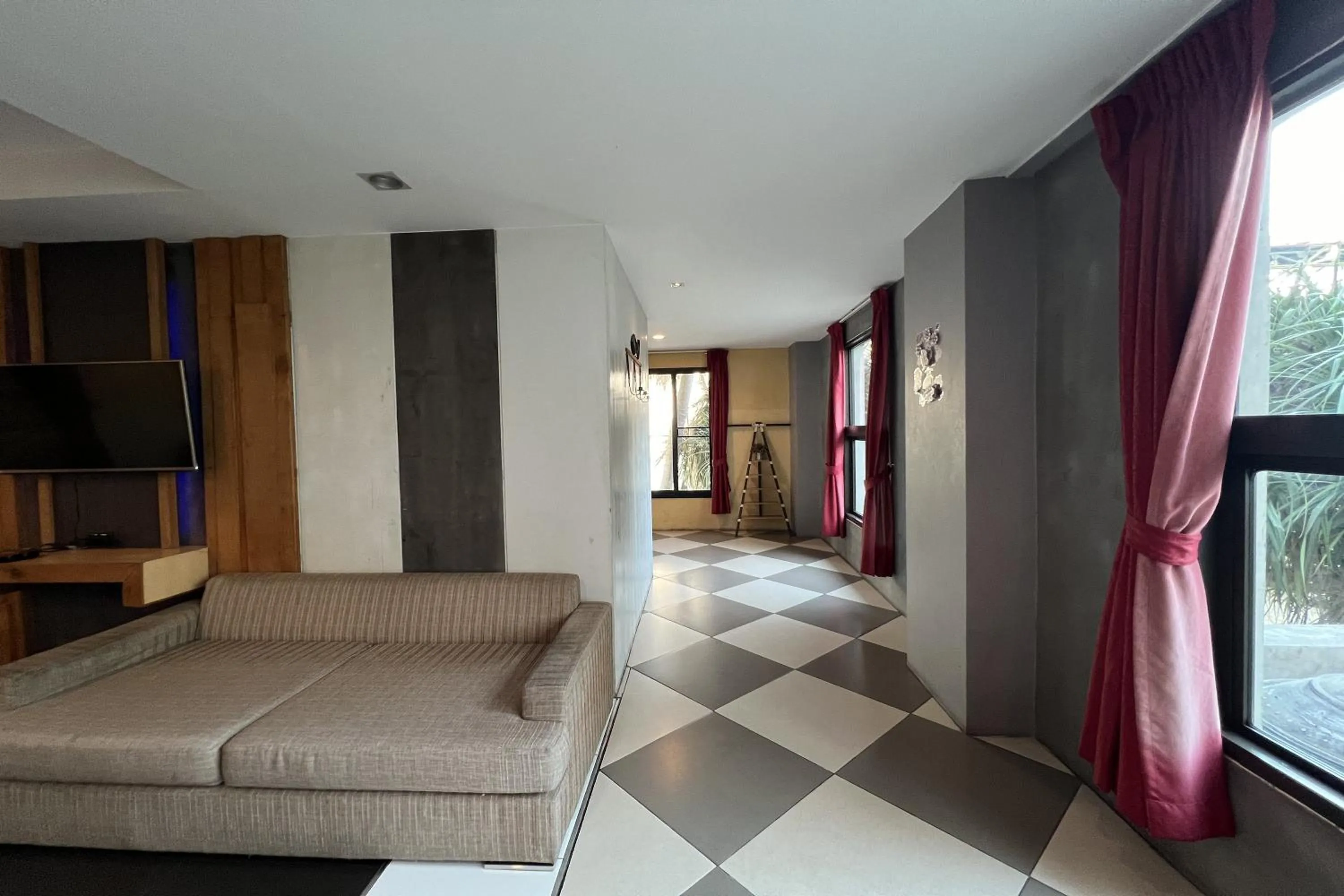 Living room in Eurna Resort Hotel