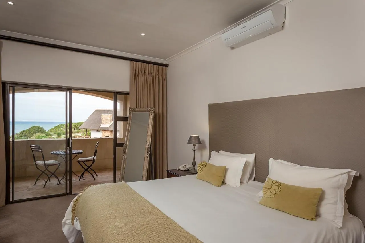 Bed in Supertubes Guesthouse