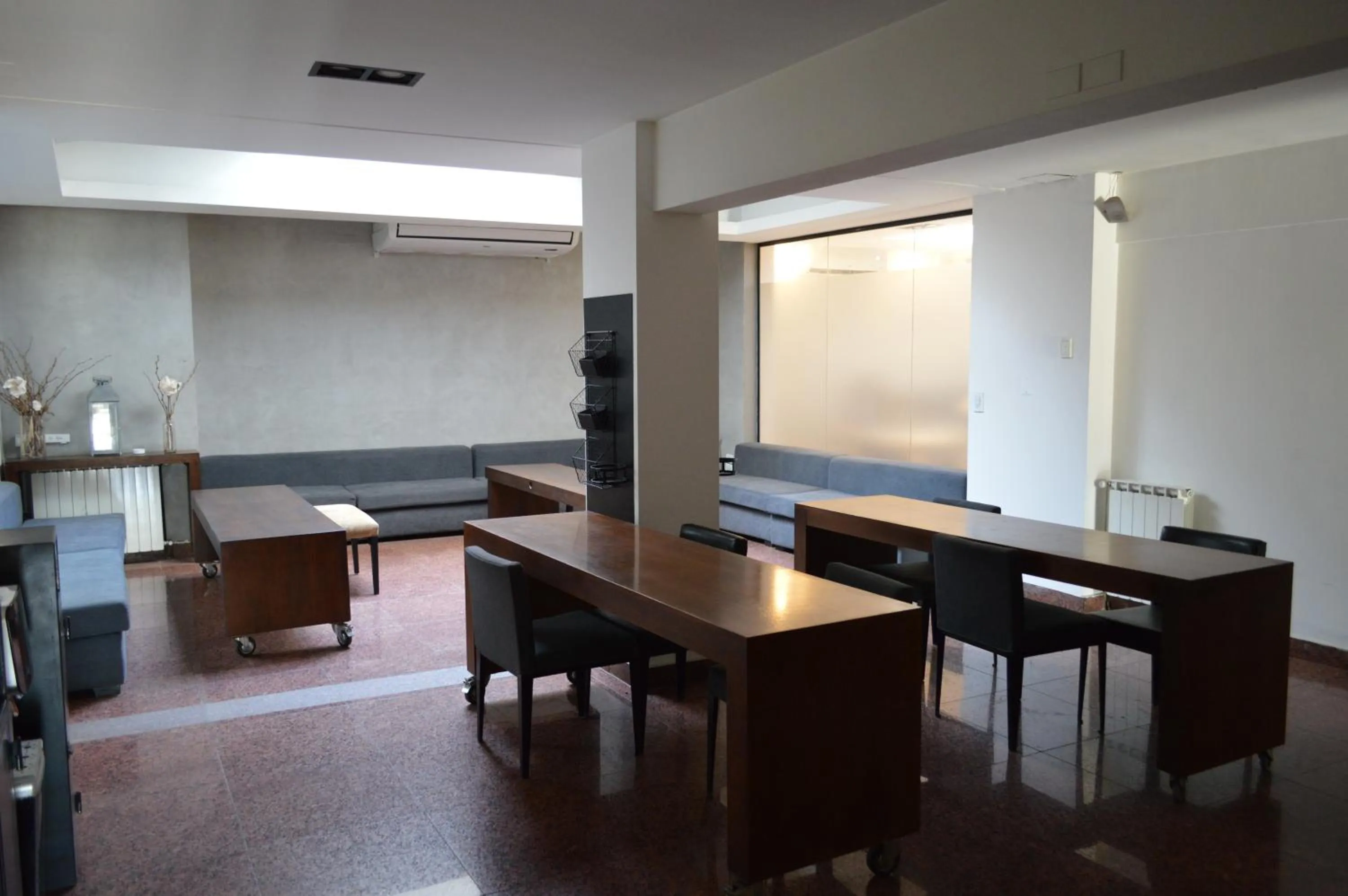 Seating area in Hotel Internacional