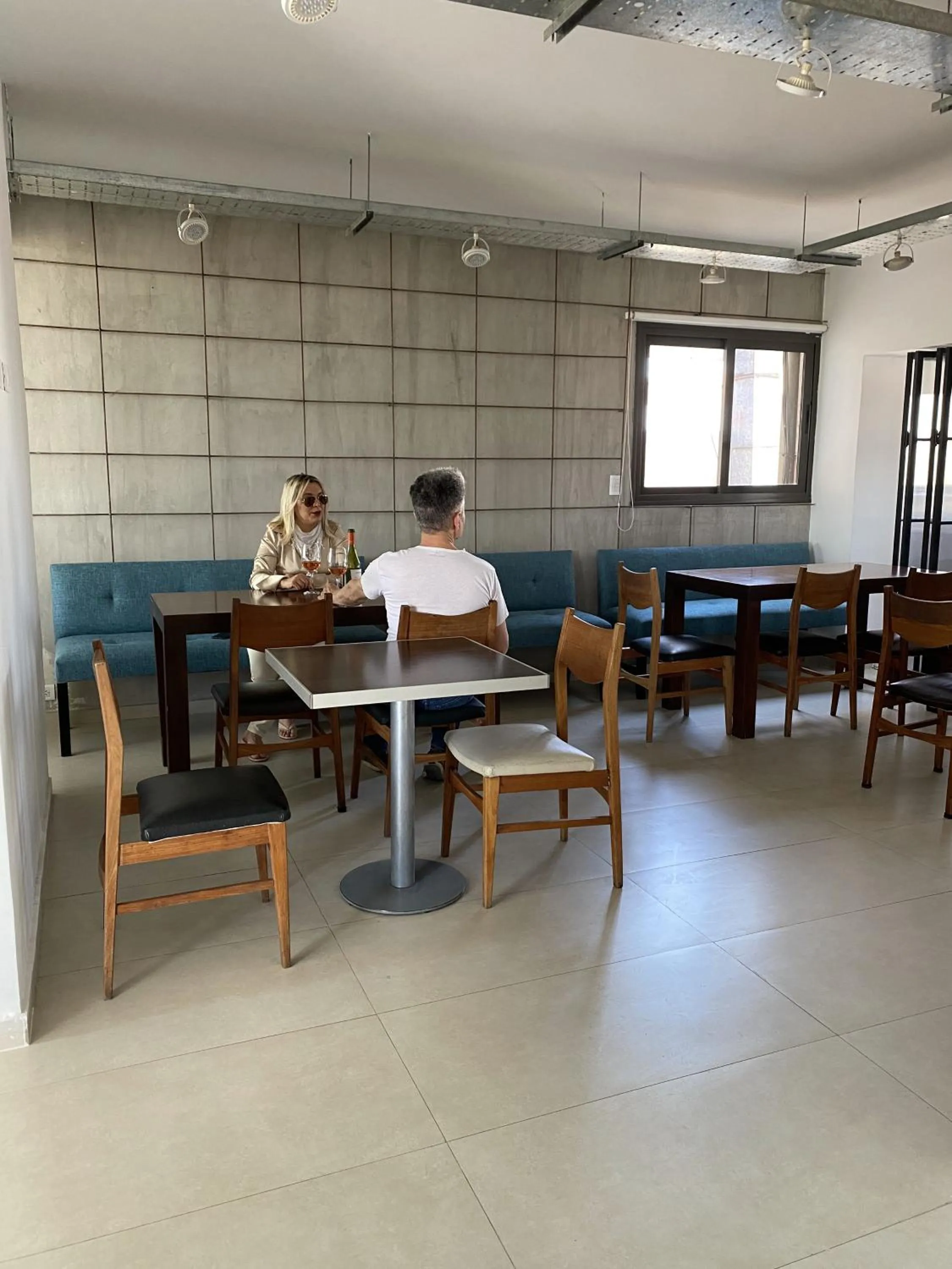 Communal kitchen in Hotel Internacional