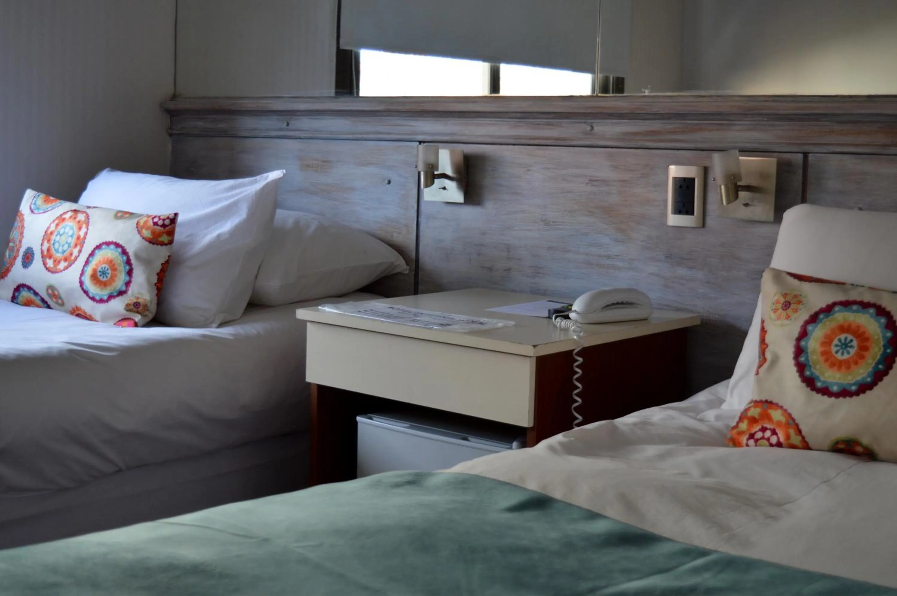 View (from property/room), Bed in Hotel Internacional