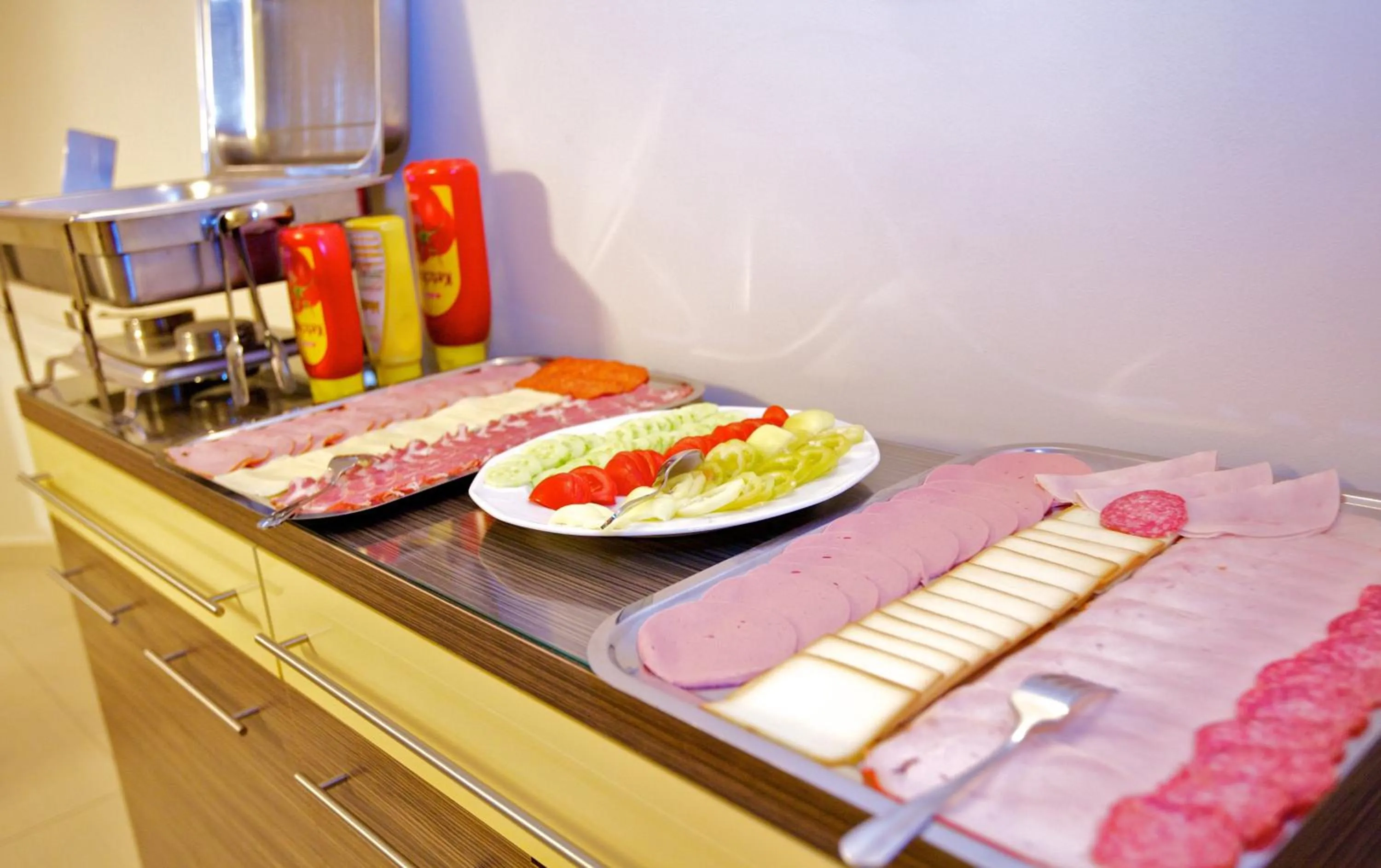 Food in Airport Wellness Panzio
