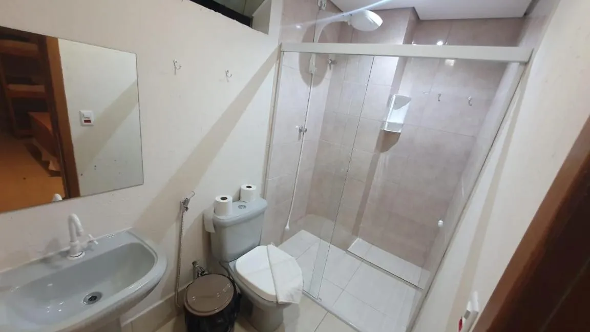 Bathroom in Don Marcos Hotel com Restaurante e Pizzaria