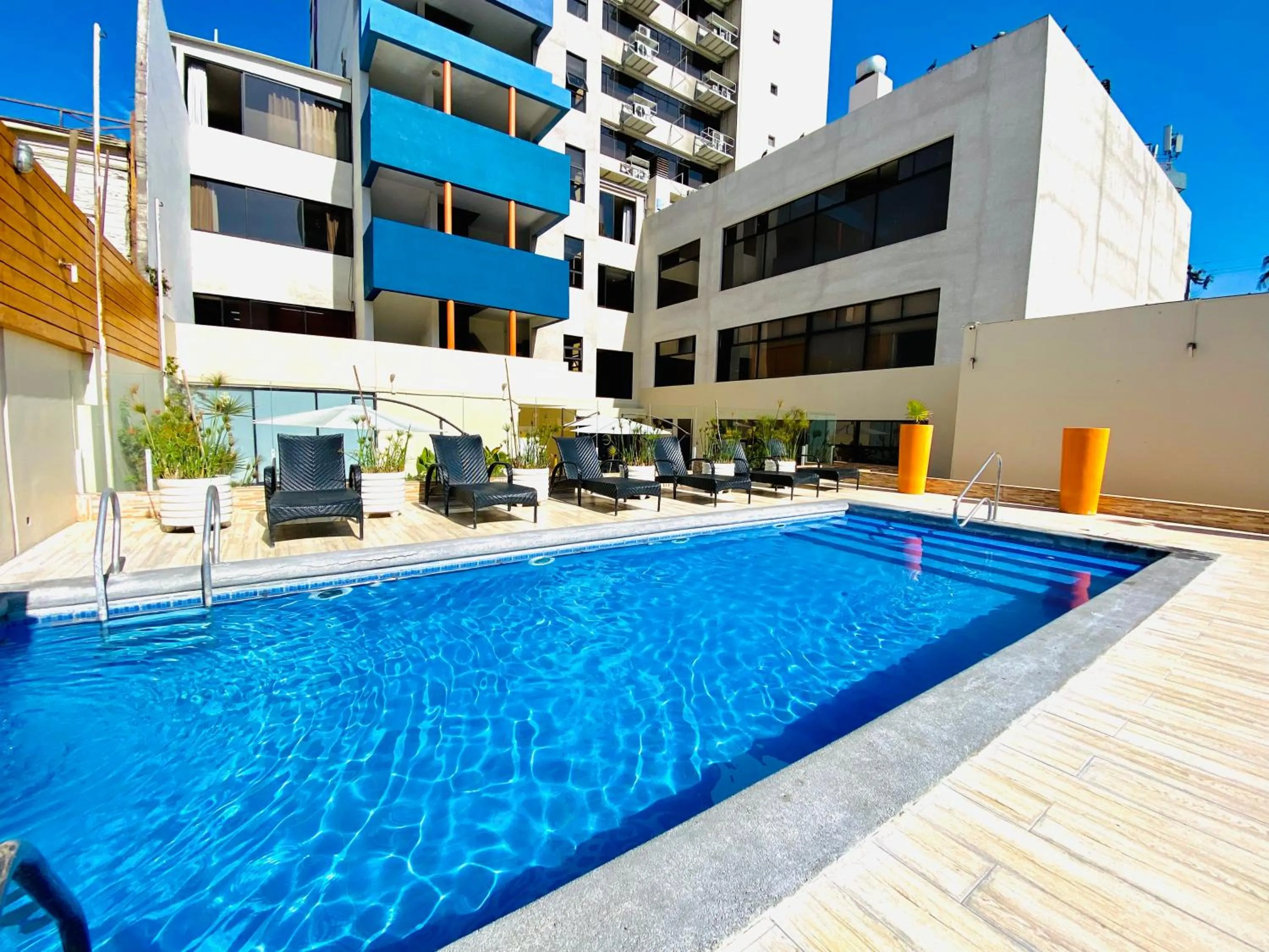 Property building in Gran Cavancha Suite